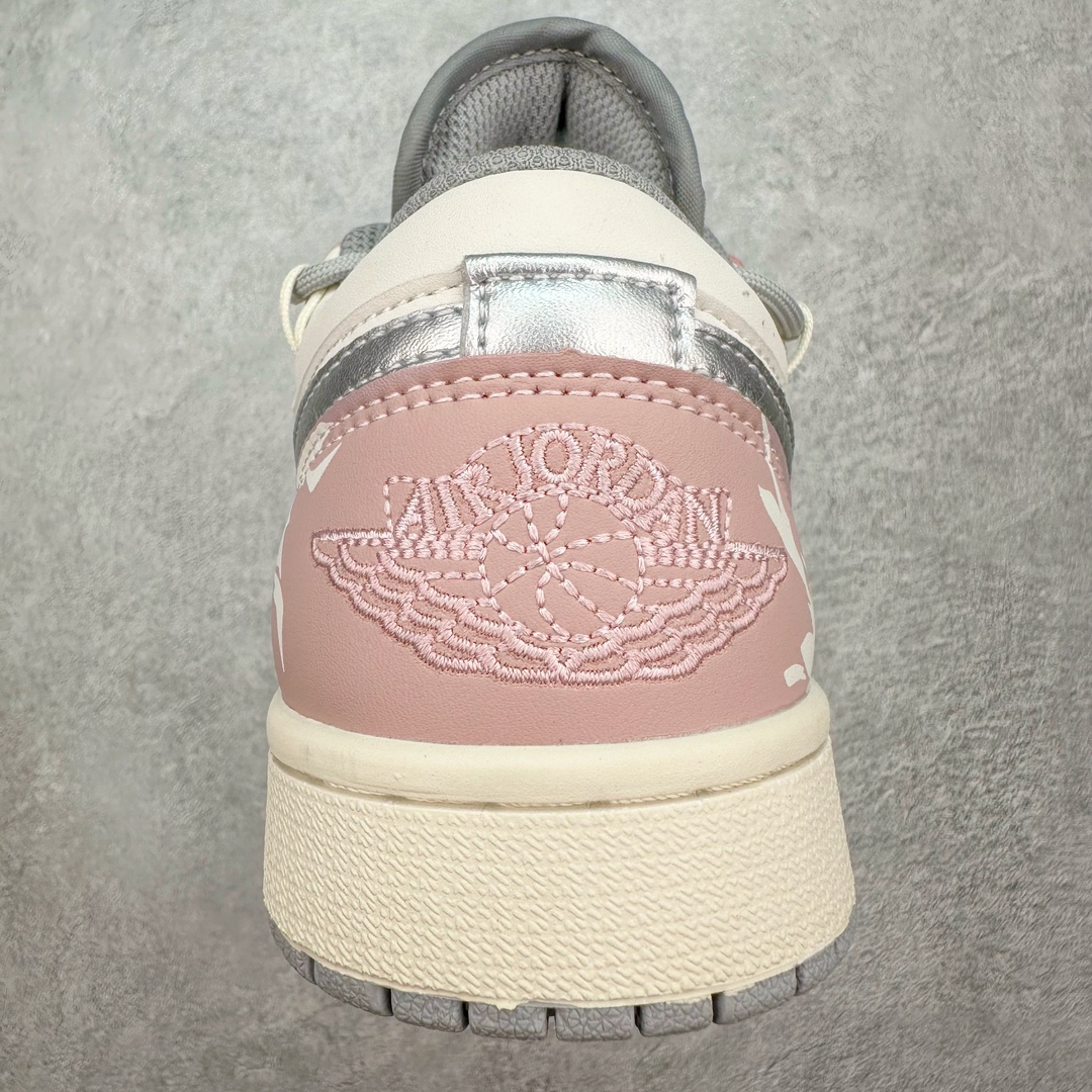 图片[8]-💰250 Air Jordan AJ1 Low 低帮系列定制配色 553560-053 原厂内置气垫魔块 A模大底 头层小牛皮 鞋舌AJ原厂专用牛津布+AJ专用反口珍珠布+原厂无杂质高弹内里海棉+特殊封边弹力鞋带 SIZE：36 36.5 37.5 38 38.5 39 40 40.5 41 42 42.5 43 44 44.5 45 46 编码：Dby3936020-运动鞋