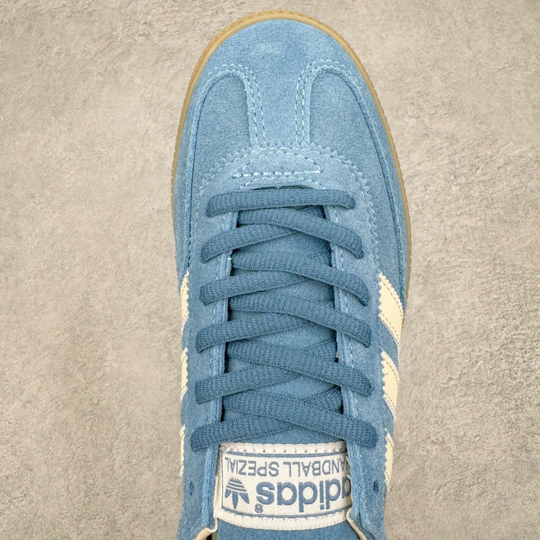 图片[4]-💰180 ＃C版纯原 AD Originals Handball SPZL 手球运动员系列百搭休闲运动板鞋 IG6194 这款来自阿迪达斯的这款HANDBALL SPZL前身是一双手球运动鞋，这一次拿来复刻，所以鞋面的主要色彩选用了黑色， 鞋面外侧除了Spezial字母之外还有三叶草标志。Handball SPZL作为复古手球训练鞋与作为室内足球鞋的Samba有着异曲同工之处，但是质感更为出众的鞋身以及丰富的配色选择比起Samba来讲可以说是更胜一筹了！尺码：36 36⅔ 37⅓ 38 38⅔ 39⅓ 40 40⅔ 41⅓ 42 42⅔ 43⅓ 44 45  编码：Jby2936050-运动鞋