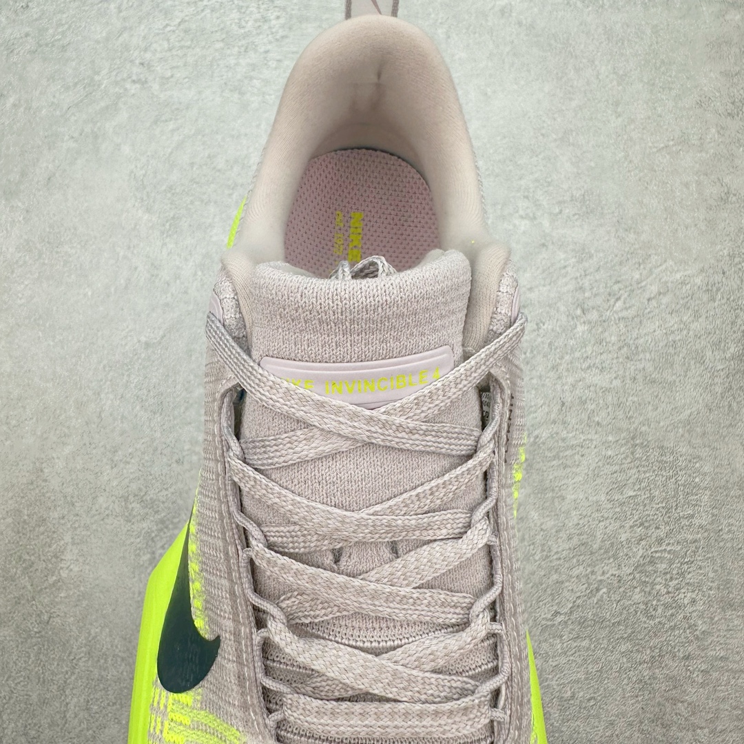 图片[5]-💰160 NK ZoomX Invincible Run Flyknit FK3 不可战胜3代系列轻量飞织低帮休闲运动慢跑鞋 DR2615-002 此鞋专为短跑运动员而生，是为 5 至 10 公里距离的赛事和训练打造。整体设计采用流线型的轻质工程网眼材质构成鞋面，并与其他 Running 旗舰鞋款同样搭载全脚掌 ZoomX 缓冲中底，搭配 Pebax 物料与橡胶外底。ZoomX StreakFly 首发配色以“Prototype”呈现，其灵感是来自开发期间的磨损测试，透过编号的标记与内侧的预期跑步距离突出研发过程。尺码：36 36.5 37.5 38 38.5 39 40 40.5 41 42 42.5 43 44 44.5 45  编码：Tby2936030-运动鞋