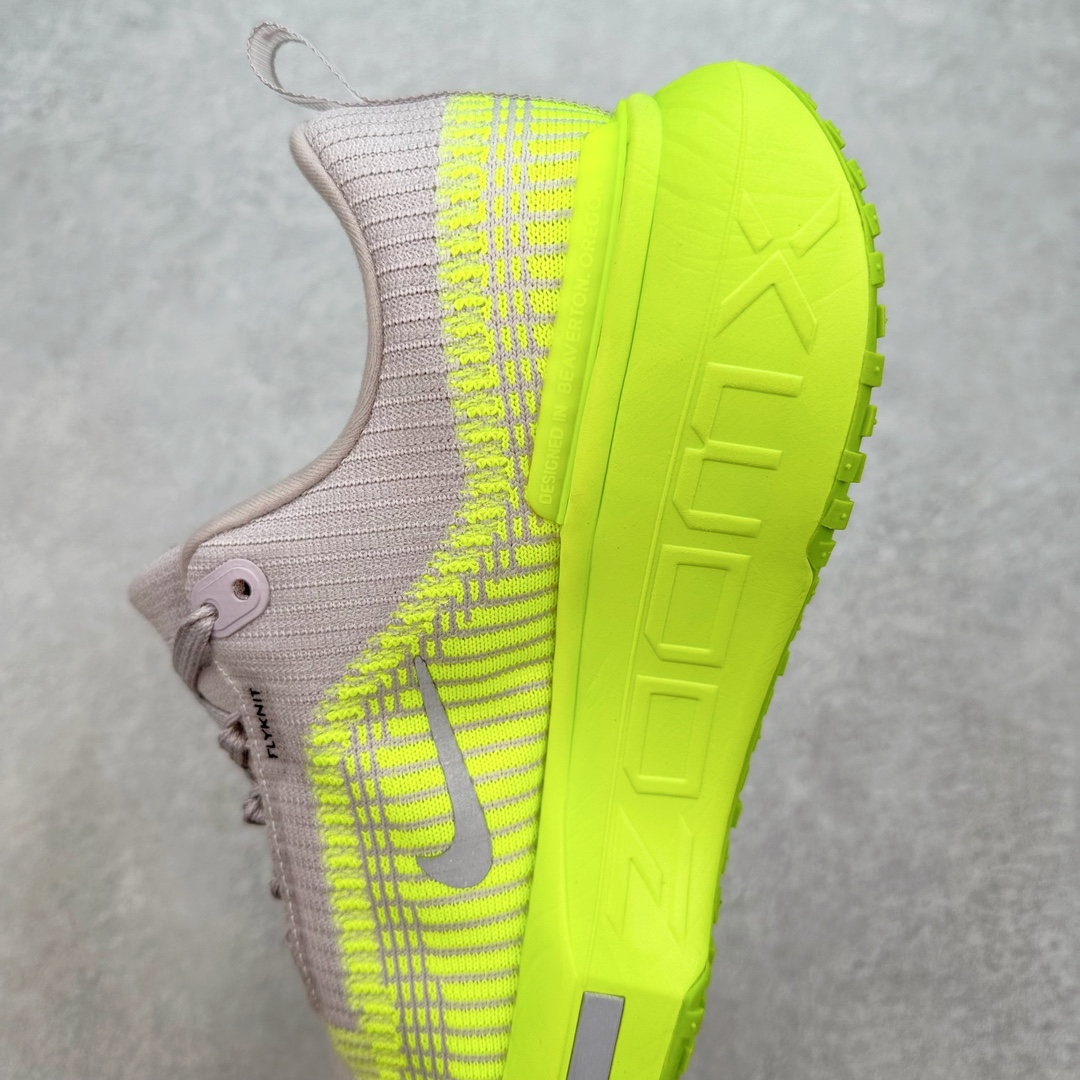 图片[7]-💰160 NK ZoomX Invincible Run Flyknit FK3 不可战胜3代系列轻量飞织低帮休闲运动慢跑鞋 DR2615-002 此鞋专为短跑运动员而生，是为 5 至 10 公里距离的赛事和训练打造。整体设计采用流线型的轻质工程网眼材质构成鞋面，并与其他 Running 旗舰鞋款同样搭载全脚掌 ZoomX 缓冲中底，搭配 Pebax 物料与橡胶外底。ZoomX StreakFly 首发配色以“Prototype”呈现，其灵感是来自开发期间的磨损测试，透过编号的标记与内侧的预期跑步距离突出研发过程。尺码：36 36.5 37.5 38 38.5 39 40 40.5 41 42 42.5 43 44 44.5 45  编码：Tby2936030-运动鞋