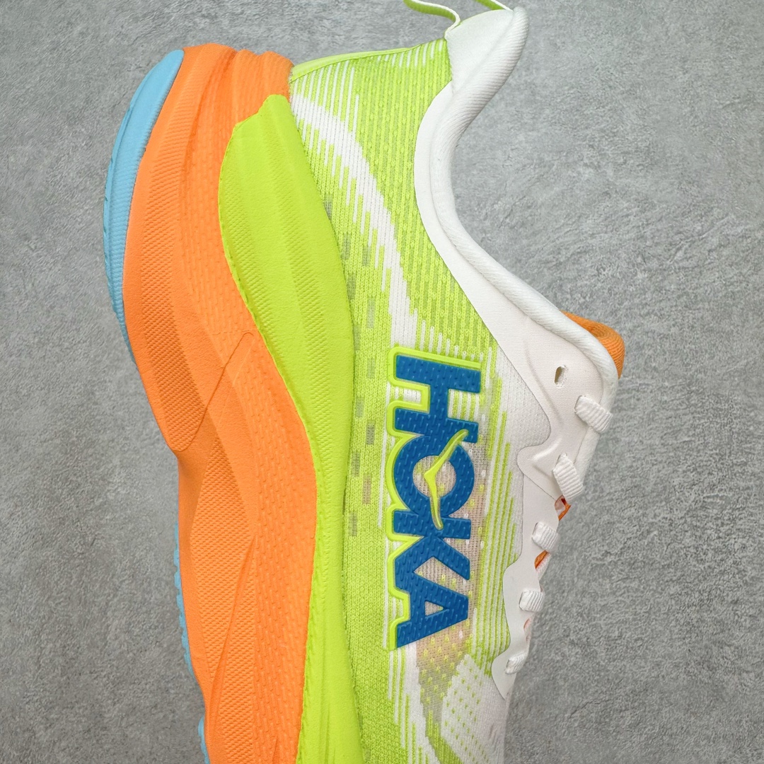 图片[6]-＃HK纯原 HOKA ONE ONE SKY FLOW 低帮舒适百搭防滑耐磨低帮休闲跑步鞋男女同款 始终致力于为所有跑者提供更新、更好的跑步装备 相比常规跑鞋 HOKA ONE ONE特别研发使用性能独特的几何形跑鞋中底 此种鞋底更厚、更高、回弹性也更好 除了卓越的缓冲性能 它还能为各种阶段的跑者带来更具动感、更加稳定的跑步体验 HOKA One One从设计之初就清楚意识到 要保证跑者步幅的均匀一致 双脚自然而然的运动至关重要 尺码：36 36.5 37.5 38 38.5 39 40 40.5 41 42 42.5 43 44 44.5 45-选品中心