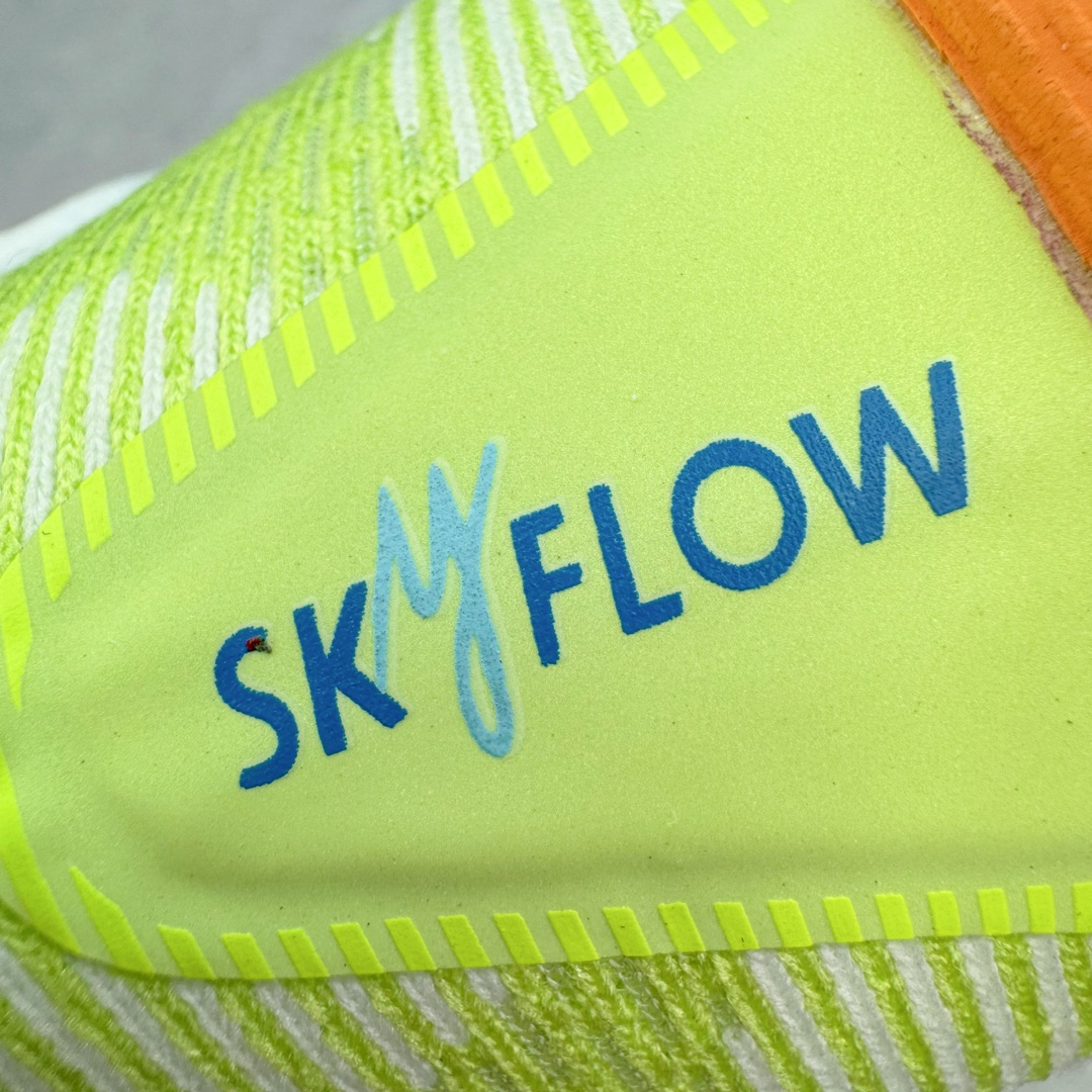 图片[16]-＃HK纯原 HOKA ONE ONE SKY FLOW 低帮舒适百搭防滑耐磨低帮休闲跑步鞋男女同款 始终致力于为所有跑者提供更新、更好的跑步装备 相比常规跑鞋 HOKA ONE ONE特别研发使用性能独特的几何形跑鞋中底 此种鞋底更厚、更高、回弹性也更好 除了卓越的缓冲性能 它还能为各种阶段的跑者带来更具动感、更加稳定的跑步体验 HOKA One One从设计之初就清楚意识到 要保证跑者步幅的均匀一致 双脚自然而然的运动至关重要 尺码：36 36.5 37.5 38 38.5 39 40 40.5 41 42 42.5 43 44 44.5 45-选品中心