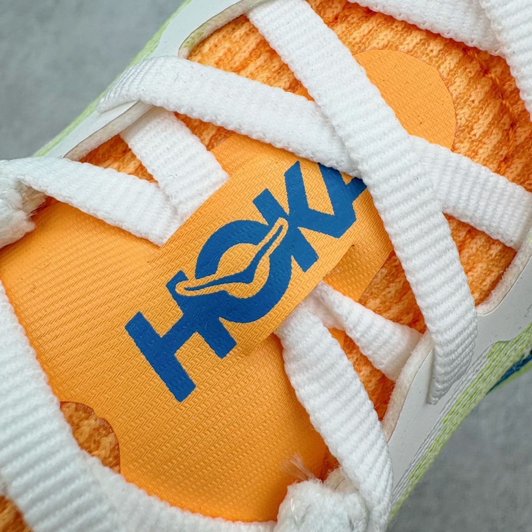 图片[15]-＃HK纯原 HOKA ONE ONE SKY FLOW 低帮舒适百搭防滑耐磨低帮休闲跑步鞋男女同款 始终致力于为所有跑者提供更新、更好的跑步装备 相比常规跑鞋 HOKA ONE ONE特别研发使用性能独特的几何形跑鞋中底 此种鞋底更厚、更高、回弹性也更好 除了卓越的缓冲性能 它还能为各种阶段的跑者带来更具动感、更加稳定的跑步体验 HOKA One One从设计之初就清楚意识到 要保证跑者步幅的均匀一致 双脚自然而然的运动至关重要 尺码：36 36.5 37.5 38 38.5 39 40 40.5 41 42 42.5 43 44 44.5 45-选品中心