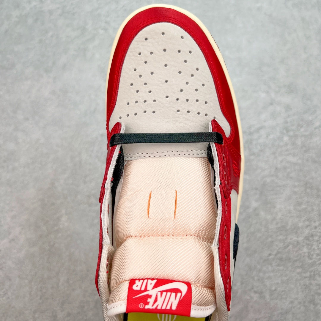 图片[4]-💰460 ＃Y3纯原 Trophy Room x Air Jordan AJ1 Low 低帮 乔丹之子联名白黑红 FN0432-100 市场OG低帮天花板 全套原纸板楦头开发 原厂特供皮料加持 确保原汁原味 完美呈现一代版型 一比一鞋头弧度高度鞋身弧度 数据细节工艺流程均保持原鞋一致 后跟弧度收口自然对折 极致一眼正品既视感 原厂皮料 进口玻璃冲刀皮料裁剪零毛边 承诺百分百一致原鞋 全鞋电脑针车工艺 鞋面清洁度最高QC检验标准 控制溢胶 飞翼3D高频深度立体 鞋盒、防尘纸 均采购来自原厂 SIZE：40 40.5 41 42 42.5 43 44 44.5 45 46 47.5 48.5 编码：Xby5936030-运动鞋