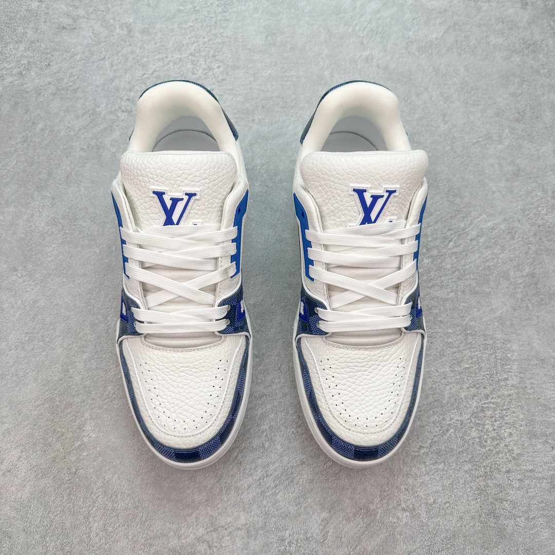 图片[2]-💰440 Louis Vuitton Trainer lv时装走秀运动鞋 高尔夫系列 全网最全配色更新最快 最成熟的做工稳定的品控  完美鞋型超高的清洁度 零毛边线头瑕疵 全套原楦原纸版原鞋开模 全网最具灵魂的版型 正确原装黄色鞋盒 正确中底印花 鞋面印花3D高频深度立体 全鞋电脑针车 紧密相连 针距密度一致 环保乳胶注塑鞋垫 厚度脚感还原原版 皮面裁剪部位 统一油边封口工艺 原装橡胶大底含胶量大底组合零偏差 专柜全套包装 防尘袋 说明书 质保卡 男女鞋 尺码：35 36 37 38 39 40 41 42 43 44 45 编码：Fby5936010-运动鞋