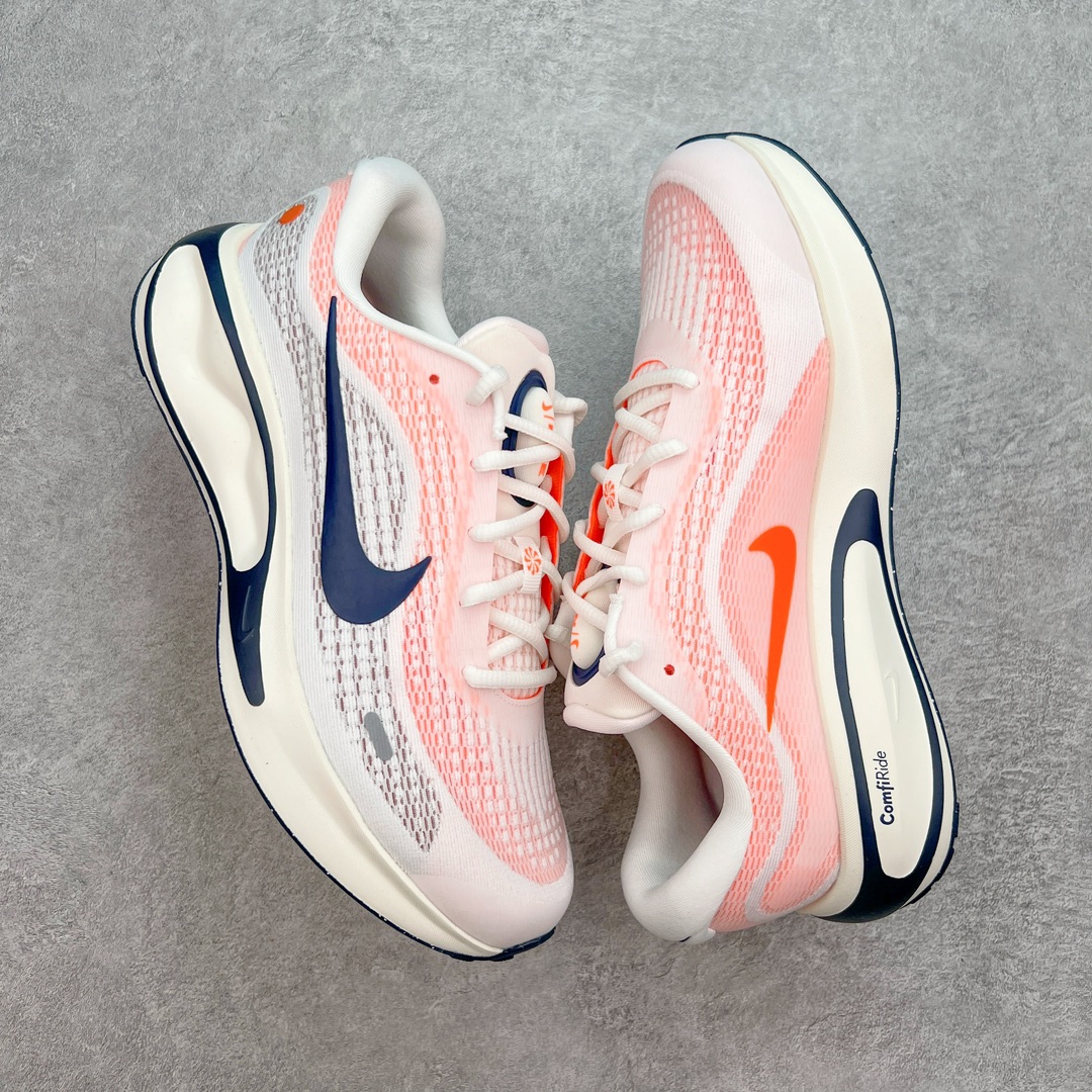 图片[3]-＃TG纯原 NK Journey Run 旅程慢跑系列低帮轻质缓震休闲运动公路跑步鞋 FN0228-100 采用科技织法轻盈织物合成鞋面材质 搭载柔软厚实ComfiRide 泡绵缓震组合外置防滑耐磨橡胶底片 穿上 Journey Run 公路跑步鞋 尽情畅跑 享受每一步的风景 搭载柔软厚实的 ComfiRide 泡绵缓震配置 助你征服充满挑战的路面 大步流星 微笑前行 该鞋款舒适非凡 让你爱不释脚 尺码：35.5 36 36.5 37.5 38 38.5 39 40 40.5 41 42 42.5 43 44 44.5 45-选品中心