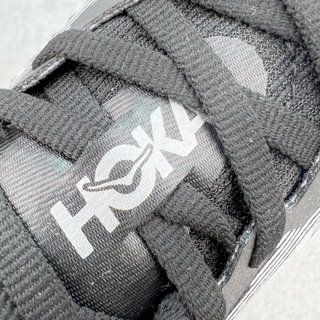 图片[12]-＃HK纯原 HOKA ONE ONE SKY FLOW 低帮舒适百搭防滑耐磨低帮休闲跑步鞋男女同款 始终致力于为所有跑者提供更新、更好的跑步装备 相比常规跑鞋 HOKA ONE ONE特别研发使用性能独特的几何形跑鞋中底 此种鞋底更厚、更高、回弹性也更好 除了卓越的缓冲性能 它还能为各种阶段的跑者带来更具动感、更加稳定的跑步体验 HOKA One One从设计之初就清楚意识到 要保证跑者步幅的均匀一致 双脚自然而然的运动至关重要 尺码：36 36.5 37.5 38 38.5 39 40 40.5 41 42 42.5 43 44 44.5 45-选品中心