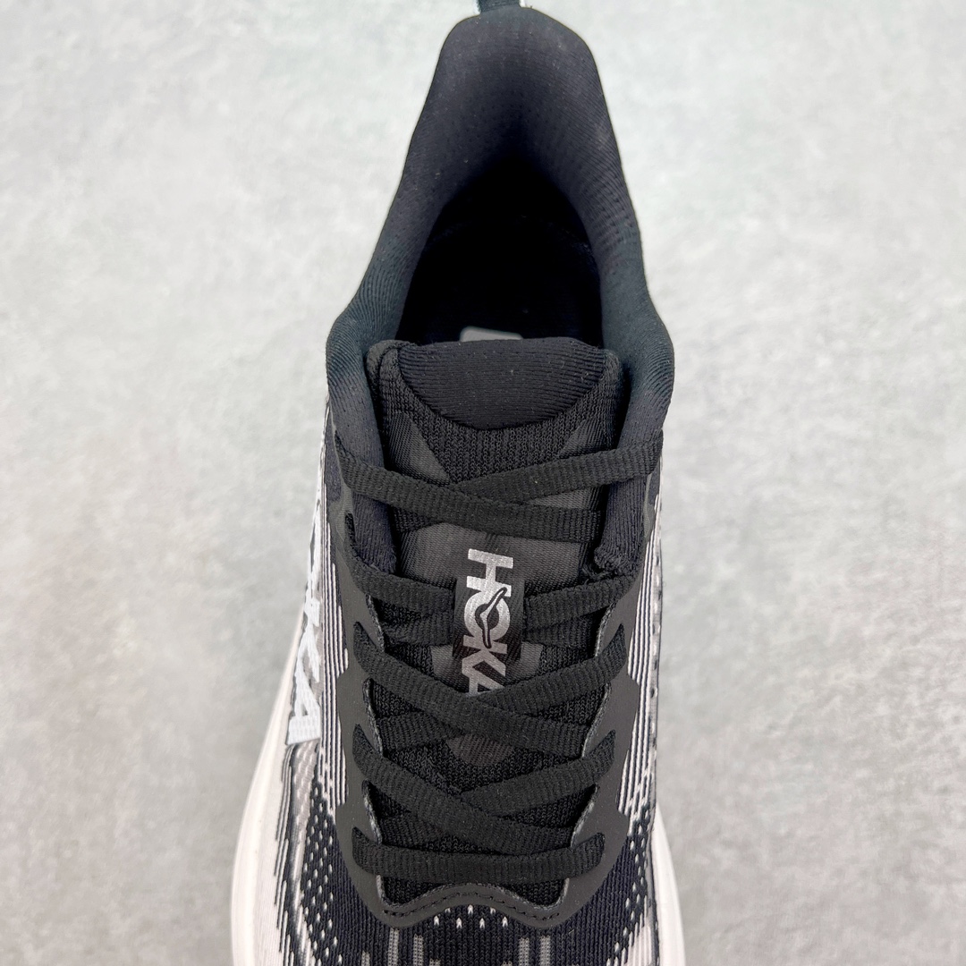 图片[5]-＃HK纯原 HOKA ONE ONE SKY FLOW 低帮舒适百搭防滑耐磨低帮休闲跑步鞋男女同款 始终致力于为所有跑者提供更新、更好的跑步装备 相比常规跑鞋 HOKA ONE ONE特别研发使用性能独特的几何形跑鞋中底 此种鞋底更厚、更高、回弹性也更好 除了卓越的缓冲性能 它还能为各种阶段的跑者带来更具动感、更加稳定的跑步体验 HOKA One One从设计之初就清楚意识到 要保证跑者步幅的均匀一致 双脚自然而然的运动至关重要 尺码：36 36.5 37.5 38 38.5 39 40 40.5 41 42 42.5 43 44 44.5 45-选品中心