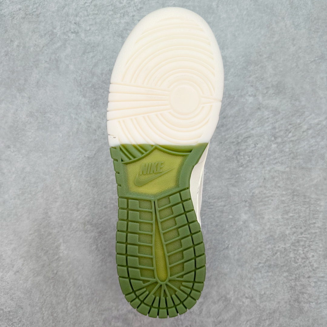 图片[9]-NK Dunk Low 定制配色 BB8675-109 大厂出品 极力推荐 原装头层材料 独家版型蒸餾加工帶來的是更好的视觉和脚感体验大厂纯原品质出货 清洁度 电绣工艺 皮料切割干净无任何毛边 细节完美 尺码：36 36.5 37.5 38 38.5 39 40 40.5 41 42 42.5 43 44 44.5 45 46 47.5-选品中心