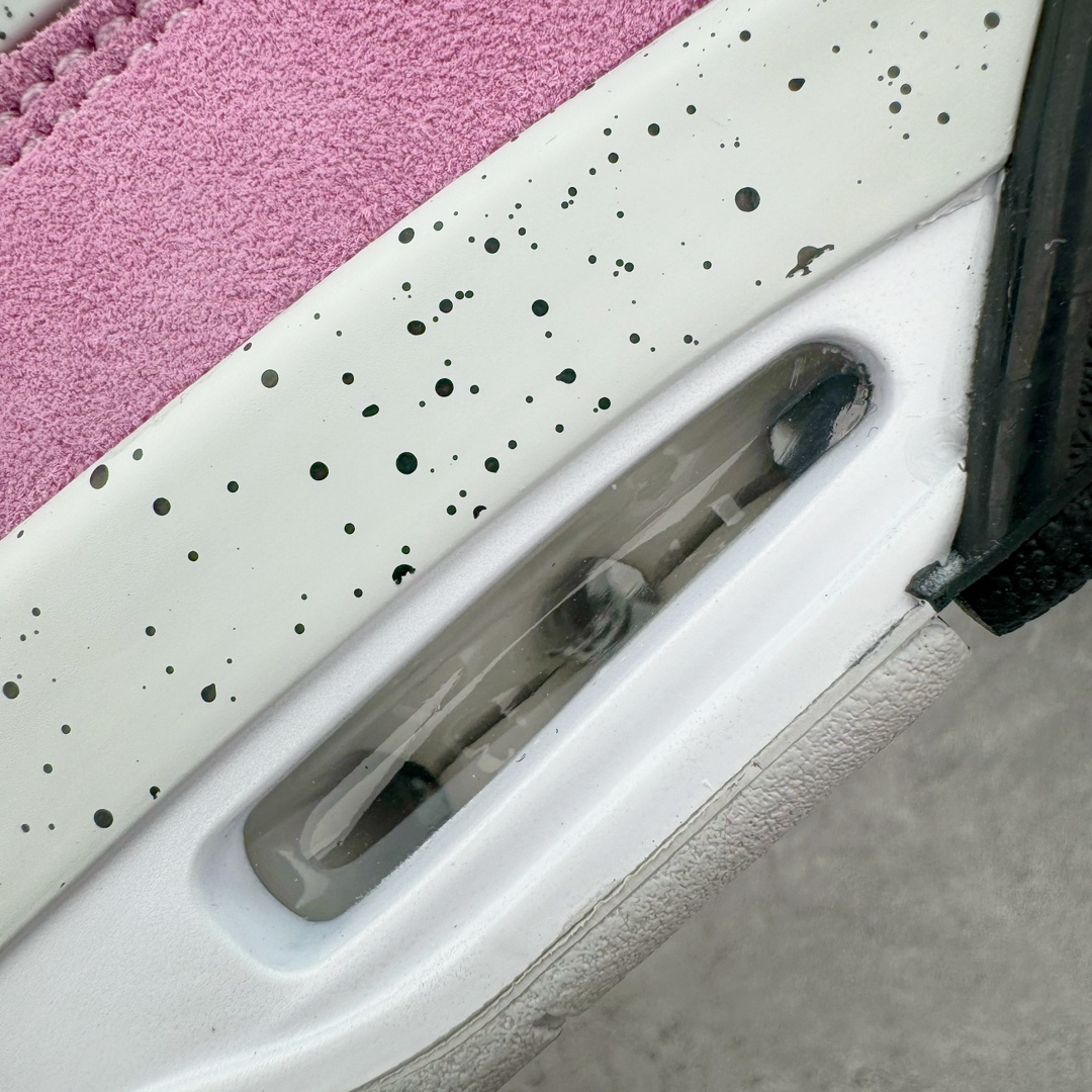 图片[15]-＃DT/R1纯原 Air Jordan AJ4 WMNS \\\”Orchid\\\” 猛男粉 AQ9129-501 原鞋开发原楦原纸板同源开发 完美呈现乔4的版型 内侧正确双色网格 还原细节 原厂皮料 正确气垫颜色 正确网格工艺 正确拉帮工艺 全鞋原装材料制作 原档案原模具打造 支持全方位与正品对比 尺码：40 40.5 41 42 42.5 43 44 44.5 45 46 47.5 48.5-选品中心