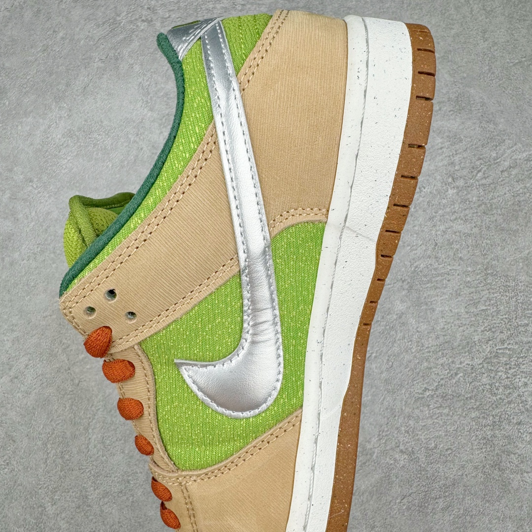 图片[7]-💰300 ＃S2纯原 NK SB Dunk Low 蜗牛 FQ7585-200 独家原厂航空铝磨具打磨大底 鞋头坡度极致还原 原盒原配 圈内天花板工艺 原厂冲刀 超高清洁度 全鞋零毛边皮料切割 全套原楦原模倾力打造完美版型 采用原厂百宏鞋带以及原厂百宏织唛舌标 内标可供原厂几率过验 原厂中底布黄色点胶 原厂中底布拉帮走线遵循公司‼️SIZE：36 36.5 37.5 38 38.5 39 40 40.5 41 42 42.5 43 44 44.5 45 46 47.5 编码：by3936070-运动鞋