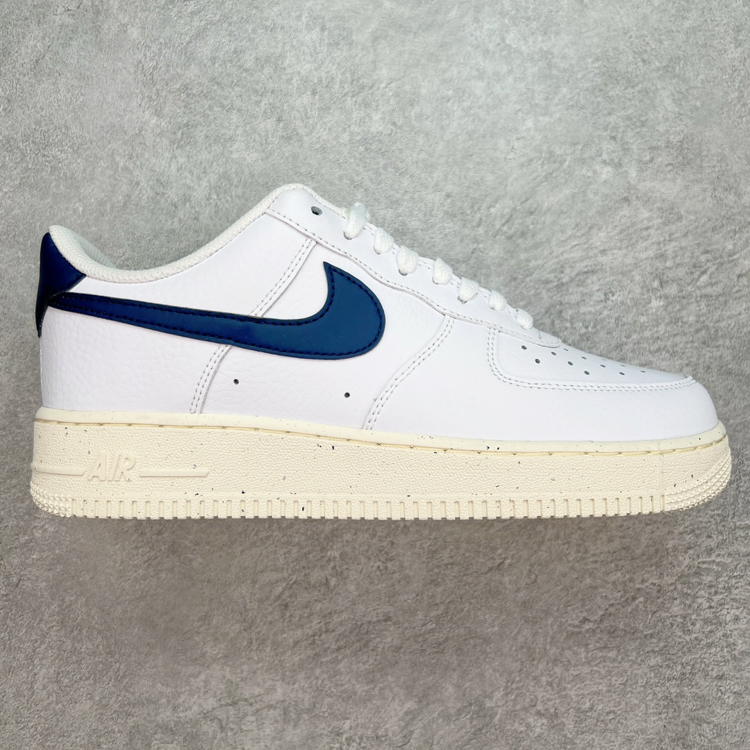 💰180 NK Air Force 1´07 Low 空军一号低帮百搭休闲运动板鞋 FZ6768-100 柔软、弹性十足的缓震性能和出色的中底设计 横跨复古与现代的外型结合 造就出风靡全球 三十多年的Force 1 直到今天还深受青睐 SIZE：36 36.5 37.5 38 38.5 39 40 40.5 41 42 42.5 43 44 44.5 45 编码：Mby2936050-运动鞋