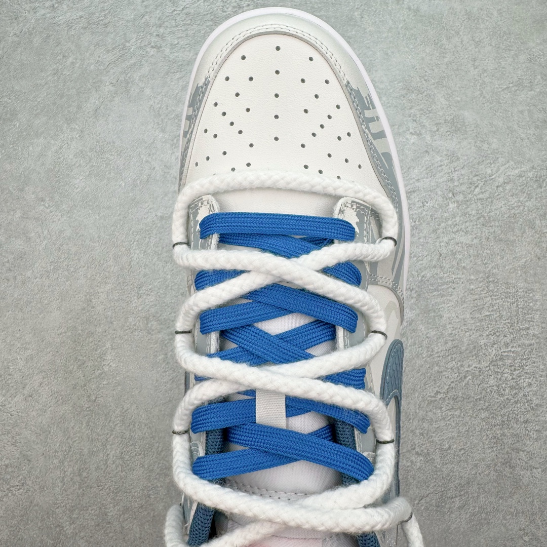 图片[4]-💰250 ＃YC纯原 NK Dunk Low 银海蓝蛟 DD1391-400 定制系列天花板 无原鞋不开发 全系列得物原鞋一比一校对开发 配色持续更新中 终端对接 优势输出 全套原厂楦头原纸板数据档案倾力打造 原汁原味莞产 极致还原 圈内最强针车工艺 高端零售指定版 广东原厂配套原盒原标 鞋盒分三个尺码段 原厂冲刀 超高清洁度 全鞋零毛边皮料切割 采用原厂百宏鞋带以及原厂百宏织唛舌标 内标可供原厂几率过验 进口原装条纹中底布 四线拉帮白色点胶 原厂拉帮手法遵循公司 原厂电绣 极致还原 SIZE：35.5 36 36.5 37.5 38 38.5 39 40 40.5 41 42 42.5 43 44 44.5 45 46 47.5 编码：by3936020-运动鞋