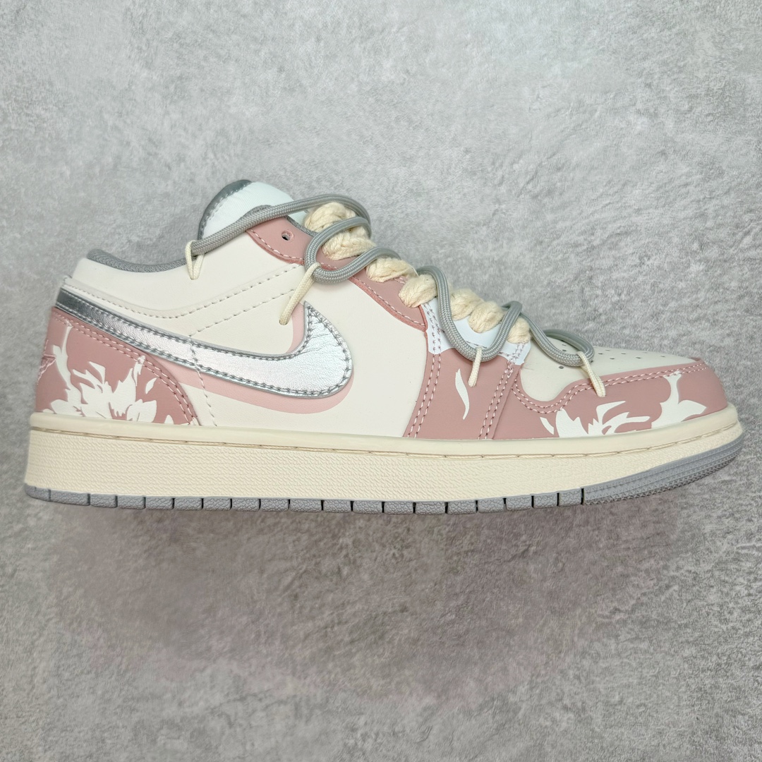 💰200 Air Jordan AJ1 Low 低帮系列定制配色 553568-053原厂内置气垫魔块 A模大底 头层小牛皮 鞋舌AJ原厂专用牛津布+AJ专用反口珍珠布+原厂无杂质高弹内里海棉+特殊封边弹力鞋带 SIZE：36 36.5 37.5 38 38.5 39 40 40.5 41 42 42.5 43 44 44.5 45 46 编码：Kby2936070-运动鞋