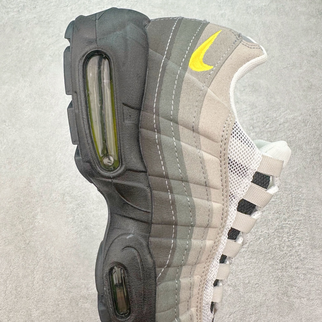 图片[6]-💰180 ＃MX版 NK Air Max 95 复古减震气垫跑鞋 FD9775-001 经典重温 外单专供大厂出品 品质稳定 一百余色 终端操作 鞋款设计灵感源于人体构造 中底设计基于人体的脊柱构造 是整体设计的核心 尼龙孔眼代表了肋骨 而分层式面板和网眼象征着肌肉纤维和肉体组织 Air Max 95采用了两个独立的吹塑成型的Air-Sole单元 并首次在前掌使用可视化气垫设计 Swoosh logo夜当作一个 点符号放在了鞋子的后帮位置 20年的发展让 AIR MAX 95有了不同的故事 20年后再度面向世人的时候 焕然一新的面貌 让人有了另外一种清新脱俗的感觉 SIZE：36 36.5 37.5 38 38.5 39 40 40.5 41 42 42.5 43 44 44.5 45 46 47.5 48 编码：Xby2936050-运动鞋