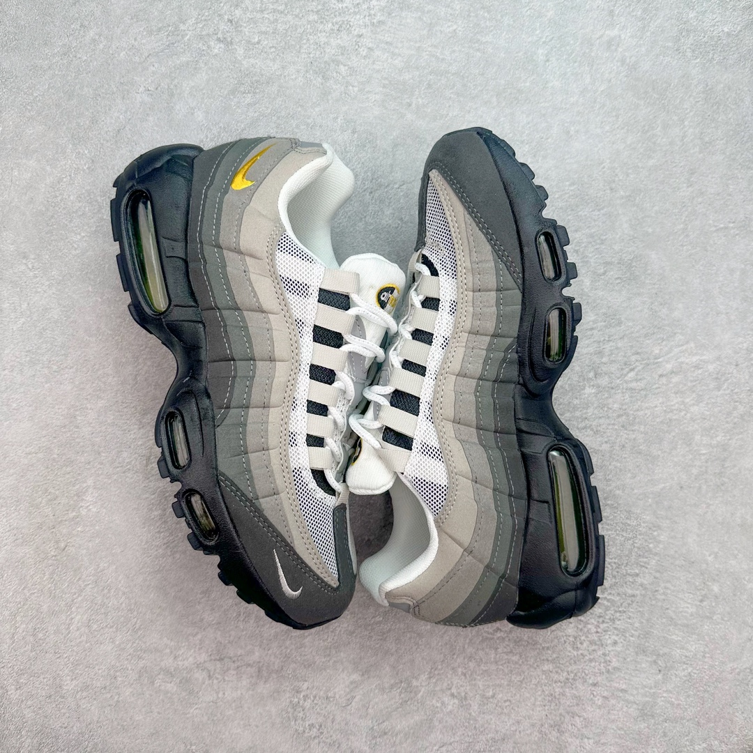 图片[3]-💰180 ＃MX版 NK Air Max 95 复古减震气垫跑鞋 FD9775-001 经典重温 外单专供大厂出品 品质稳定 一百余色 终端操作 鞋款设计灵感源于人体构造 中底设计基于人体的脊柱构造 是整体设计的核心 尼龙孔眼代表了肋骨 而分层式面板和网眼象征着肌肉纤维和肉体组织 Air Max 95采用了两个独立的吹塑成型的Air-Sole单元 并首次在前掌使用可视化气垫设计 Swoosh logo夜当作一个 点符号放在了鞋子的后帮位置 20年的发展让 AIR MAX 95有了不同的故事 20年后再度面向世人的时候 焕然一新的面貌 让人有了另外一种清新脱俗的感觉 SIZE：36 36.5 37.5 38 38.5 39 40 40.5 41 42 42.5 43 44 44.5 45 46 47.5 48 编码：Xby2936050-运动鞋