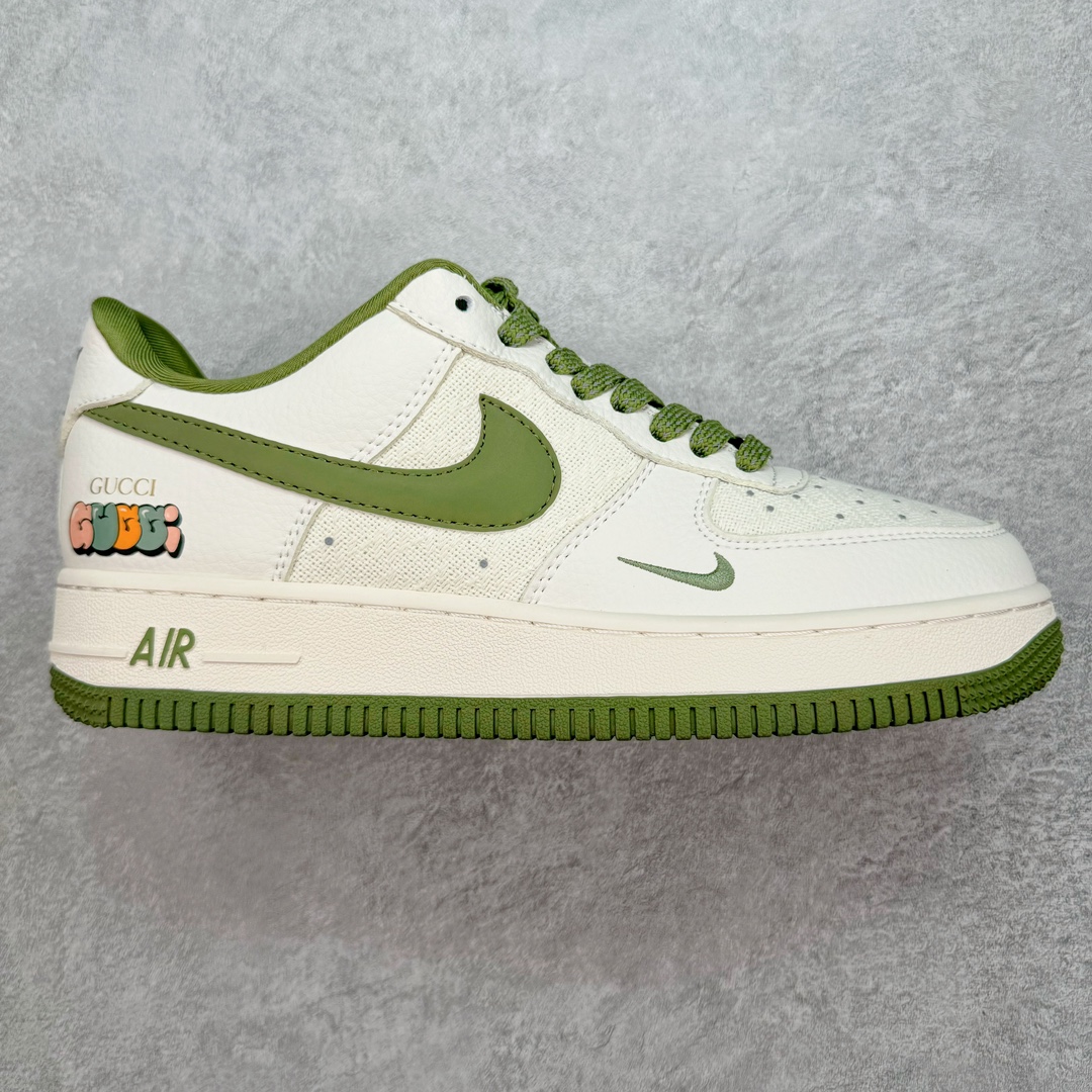 NK Air Force 1´07 Low 空军一号低帮百搭休闲运动板鞋 XZ3398-588 柔软、弹性十足的缓震性能和出色的中底设计 横跨复古与现代的外型结合 造就出风靡全球 三十多年的Force 1 直到今天还深受青睐 尺码：36 36.5 37.5 38 38.5 39 40 40.5 41 42 42.5 43 44 44.5 45-选品中心