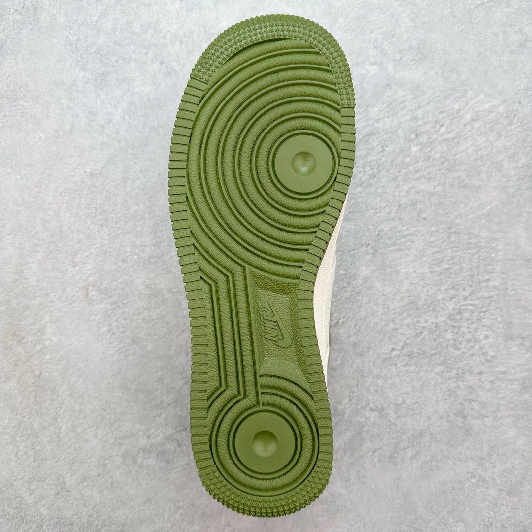 图片[9]-NK Air Force 1´07 Low 空军一号低帮百搭休闲运动板鞋 XZ3398-588 柔软、弹性十足的缓震性能和出色的中底设计 横跨复古与现代的外型结合 造就出风靡全球 三十多年的Force 1 直到今天还深受青睐 尺码：36 36.5 37.5 38 38.5 39 40 40.5 41 42 42.5 43 44 44.5 45-选品中心