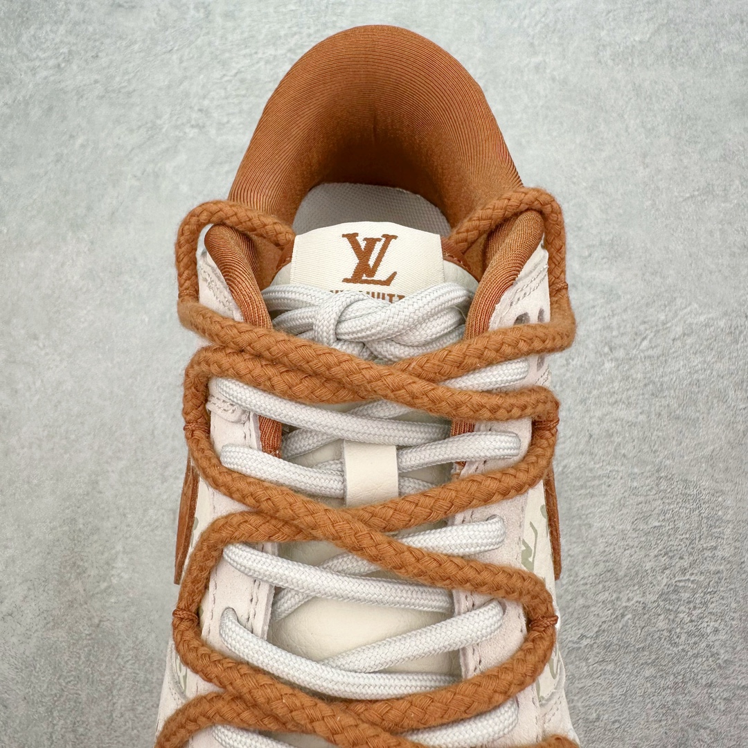 Nike Dunk Low FC1688-