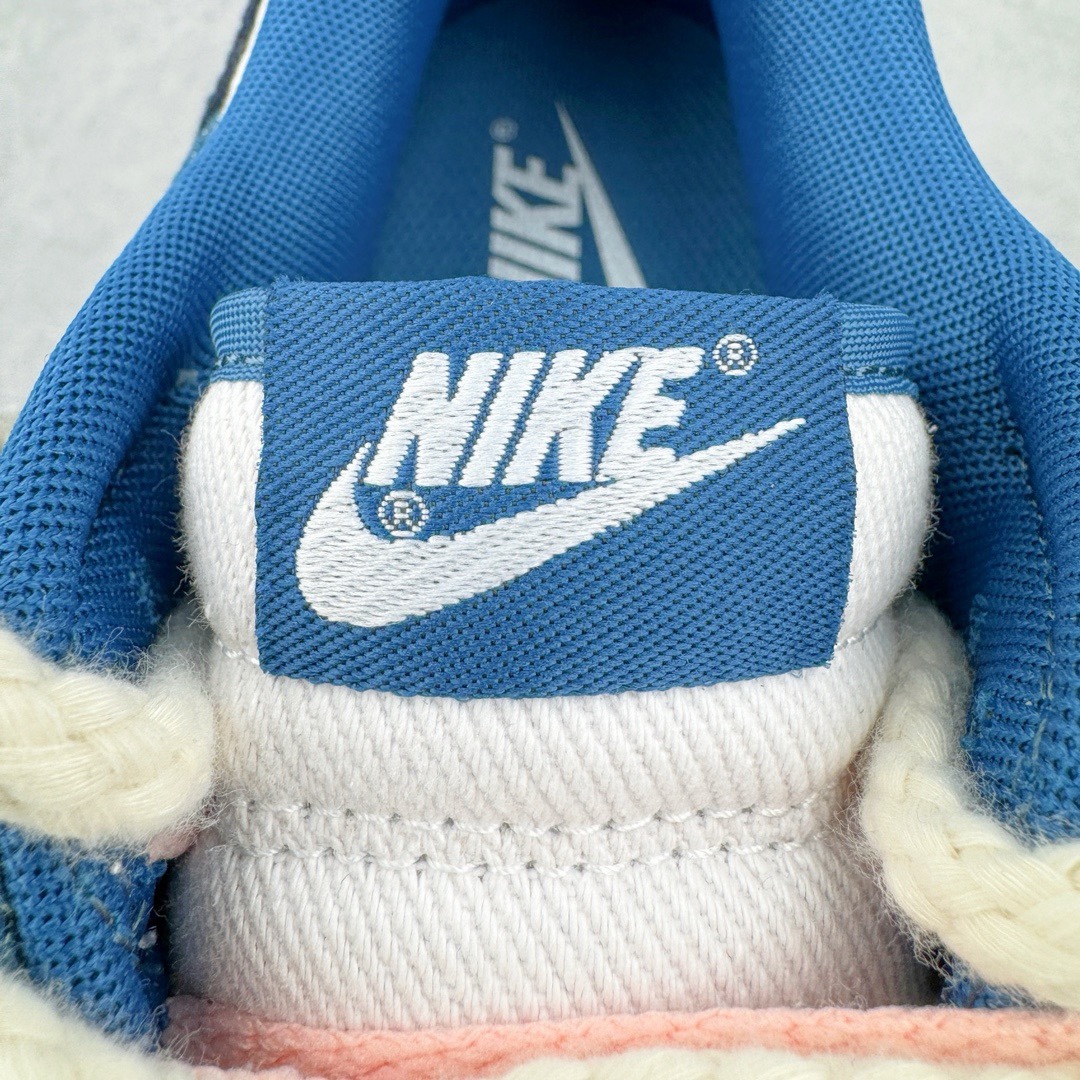 图片[14]-＃YC纯原福利 NK Dunk Low 黑曜石 刺子绣牛仔蓝 DV0834-101 定制系列天花板 无原鞋不开发 全系列得物原鞋一比一校对开发 配色持续更新中 终端对接 优势输出 全套原厂楦头原纸板数据档案倾力打造 原汁原味莞产 极致还原 圈内最强针车工艺 高端零售指定版 广东原厂配套原盒原标 鞋盒分三个尺码段 原厂冲刀 超高清洁度 全鞋零毛边皮料切割 采用原厂百宏鞋带以及原厂百宏织唛舌标 内标可供原厂几率过验 进口原装条纹中底布 四线拉帮白色点胶 原厂拉帮手法遵循公司 原厂电绣 极致还原 尺码：35.5 36 36.5 37.5 38 38.5 39 40 40.5 41 42 42.5 43 44 44.5 45 46 47.5-选品中心