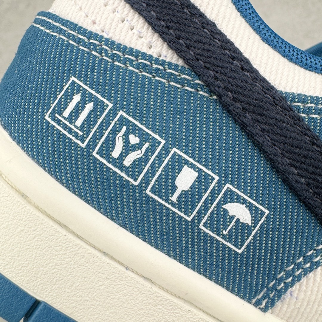 图片[11]-＃YC纯原福利 NK Dunk Low 黑曜石 刺子绣牛仔蓝 DV0834-101 定制系列天花板 无原鞋不开发 全系列得物原鞋一比一校对开发 配色持续更新中 终端对接 优势输出 全套原厂楦头原纸板数据档案倾力打造 原汁原味莞产 极致还原 圈内最强针车工艺 高端零售指定版 广东原厂配套原盒原标 鞋盒分三个尺码段 原厂冲刀 超高清洁度 全鞋零毛边皮料切割 采用原厂百宏鞋带以及原厂百宏织唛舌标 内标可供原厂几率过验 进口原装条纹中底布 四线拉帮白色点胶 原厂拉帮手法遵循公司 原厂电绣 极致还原 尺码：35.5 36 36.5 37.5 38 38.5 39 40 40.5 41 42 42.5 43 44 44.5 45 46 47.5-选品中心