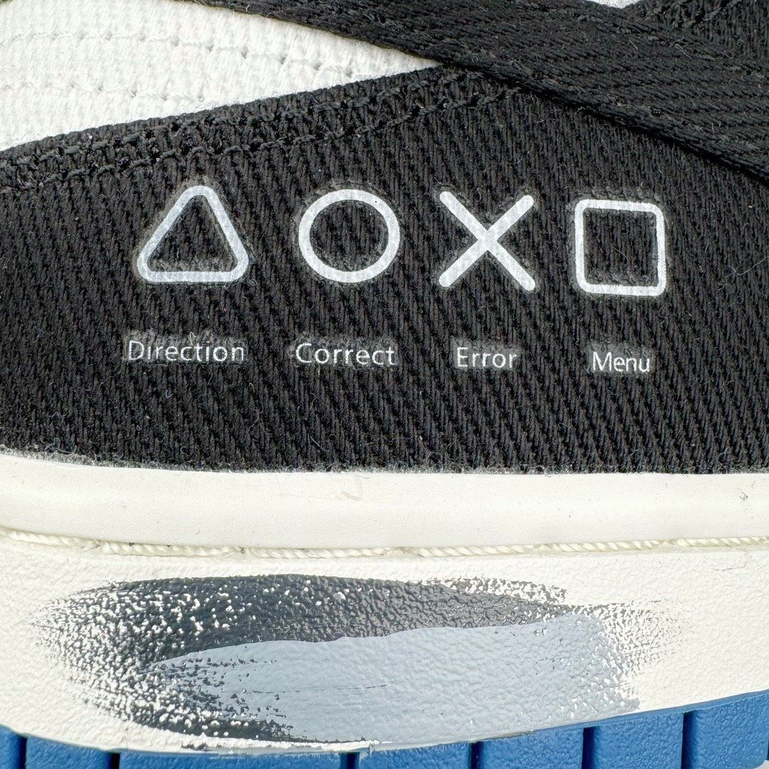 图片[11]-＃YC纯原福利 NK Dunk Low 资深玩家刺子绣 黑白蓝 DV0834-101 定制系列天花板 无原鞋不开发 全系列得物原鞋一比一校对开发 配色持续更新中 终端对接 优势输出 全套原厂楦头原纸板数据档案倾力打造 原汁原味莞产 极致还原 圈内最强针车工艺 高端零售指定版 广东原厂配套原盒原标 鞋盒分三个尺码段 原厂冲刀 超高清洁度 全鞋零毛边皮料切割 采用原厂百宏鞋带以及原厂百宏织唛舌标 内标可供原厂几率过验 进口原装条纹中底布 四线拉帮白色点胶 原厂拉帮手法遵循公司 原厂电绣 极致还原 尺码：35.5 36 36.5 37.5 38 38.5 39 40 40.5 41 42 42.5 43 44 44.5 45 46 47.5-选品中心