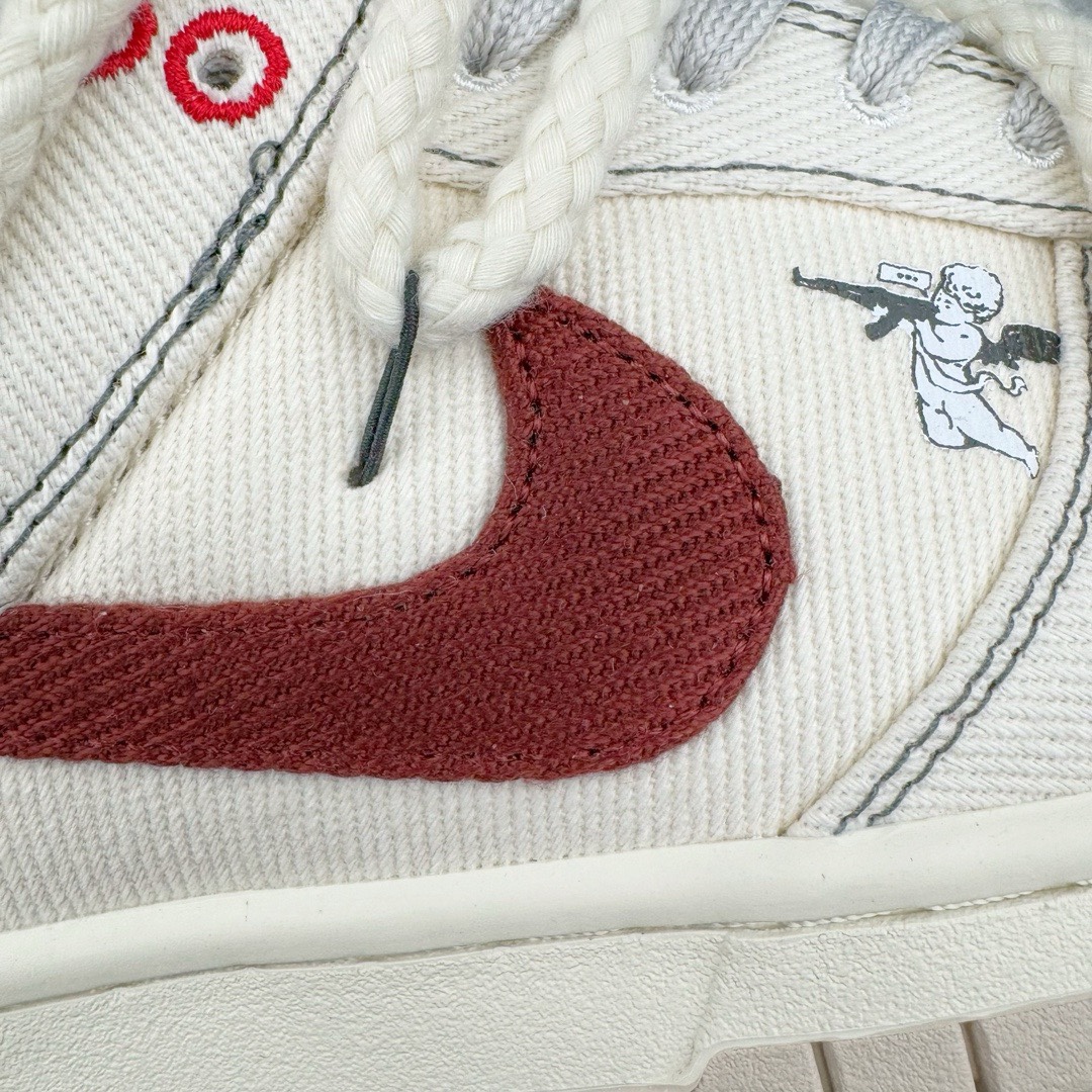 图片[12]-＃YC纯原福利 NK Dunk Low 天使刺子绣 灰棕红 DV0834-100 定制系列天花板 无原鞋不开发 全系列得物原鞋一比一校对开发 配色持续更新中 终端对接 优势输出 全套原厂楦头原纸板数据档案倾力打造 原汁原味莞产 极致还原 圈内最强针车工艺 高端零售指定版 广东原厂配套原盒原标 鞋盒分三个尺码段 原厂冲刀 超高清洁度 全鞋零毛边皮料切割 采用原厂百宏鞋带以及原厂百宏织唛舌标 内标可供原厂几率过验 进口原装条纹中底布 四线拉帮白色点胶 原厂拉帮手法遵循公司 原厂电绣 极致还原 尺码：35.5 36 36.5 37.5 38 38.5 39 40 40.5 41 42 42.5 43 44 44.5 45 46 47.5-选品中心