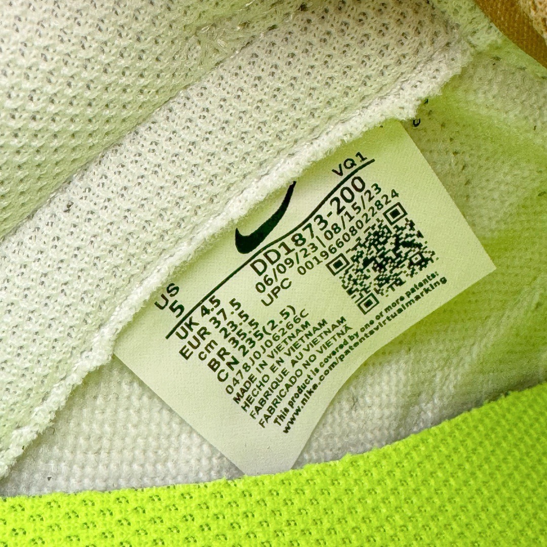 图片[17]-＃YC纯原福利 NK Dunk Low 豆乳熊仔 美拉德 棕米 DD1873-200 定制系列天花板 无原鞋不开发 全系列得物原鞋一比一校对开发 配色持续更新中 终端对接 优势输出 全套原厂楦头原纸板数据档案倾力打造 原汁原味莞产 极致还原 圈内最强针车工艺 高端零售指定版 广东原厂配套原盒原标 鞋盒分三个尺码段 原厂冲刀 超高清洁度 全鞋零毛边皮料切割 采用原厂百宏鞋带以及原厂百宏织唛舌标 内标可供原厂几率过验 进口原装条纹中底布 四线拉帮白色点胶 原厂拉帮手法遵循公司 原厂电绣 极致还原 尺码：35.5 36 36.5 37.5 38 38.5 39 40 40.5 41 42 42.5 43 44 44.5 45 46-选品中心