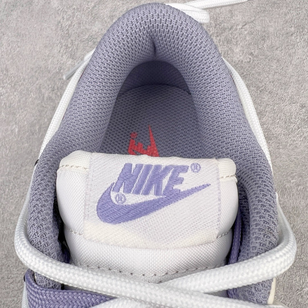 图片[16]-＃YC纯原福利 NK Dunk Low 树莓白巧克力 DD1503-500 定制系列天花板 无原鞋不开发 全系列得物原鞋一比一校对开发 配色持续更新中 终端对接 优势输出 全套原厂楦头原纸板数据档案倾力打造 原汁原味莞产 极致还原 圈内最强针车工艺 高端零售指定版 广东原厂配套原盒原标 鞋盒分三个尺码段 原厂冲刀 超高清洁度 全鞋零毛边皮料切割 采用原厂百宏鞋带以及原厂百宏织唛舌标 内标可供原厂几率过验 进口原装条纹中底布 四线拉帮白色点胶 原厂拉帮手法遵循公司 原厂电绣 极致还原 尺码：35.5 36 36.5 37.5 38 38.5 39 40 40.5 41 42 42.5 43 44 44.5 45 46-选品中心