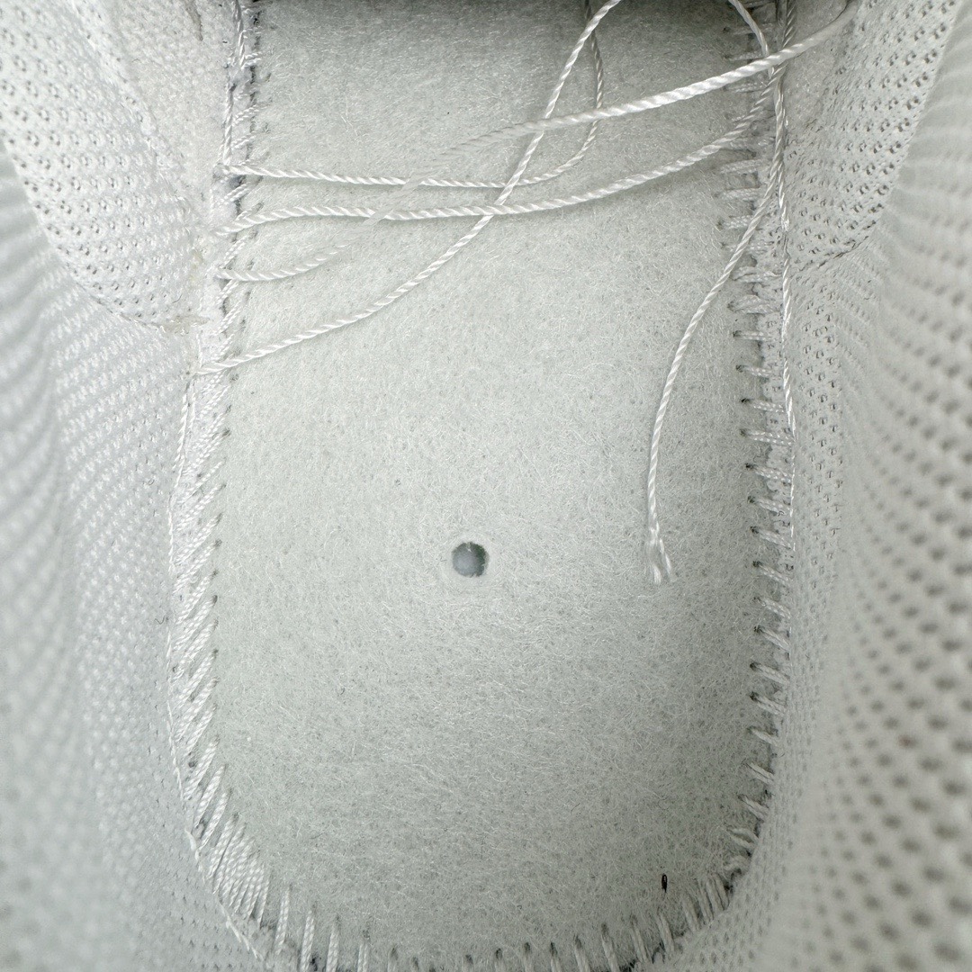 图片[18]-＃YC纯原福利 NK Dunk Low 樱花校园 粉蓝 FD9922-151 定制系列天花板 无原鞋不开发 全系列得物原鞋一比一校对开发 配色持续更新中 终端对接 优势输出 全套原厂楦头原纸板数据档案倾力打造 原汁原味莞产 极致还原 圈内最强针车工艺 高端零售指定版 广东原厂配套原盒原标 鞋盒分三个尺码段 原厂冲刀 超高清洁度 全鞋零毛边皮料切割 采用原厂百宏鞋带以及原厂百宏织唛舌标 内标可供原厂几率过验 进口原装条纹中底布 四线拉帮白色点胶 原厂拉帮手法遵循公司 原厂电绣 极致还原 尺码：35.5 36 36.5 37.5 38 38.5 39 40 40.5 41 42-选品中心