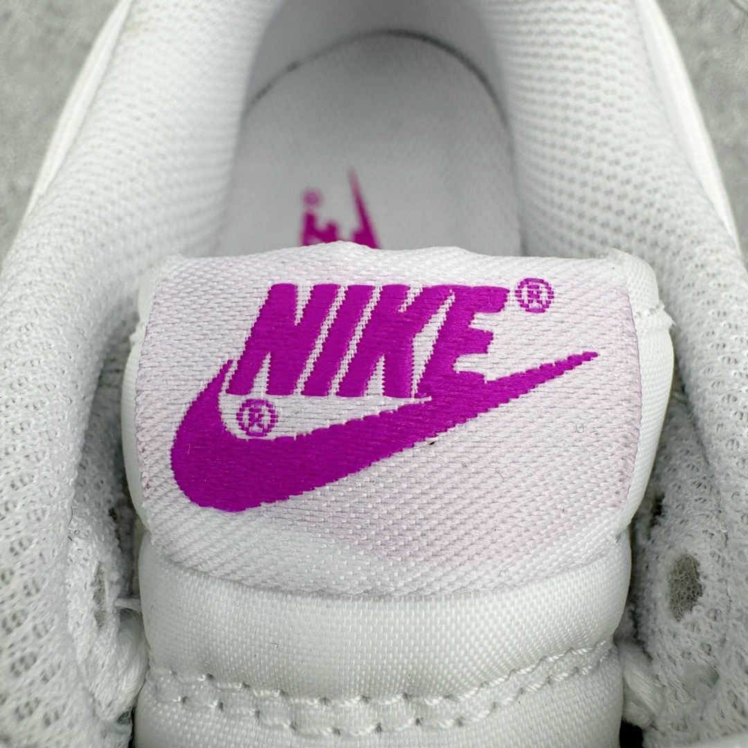 图片[12]-＃YC纯原福利 NK Dunk Low 气泡海盐 FD9922-151 定制系列天花板 无原鞋不开发 全系列得物原鞋一比一校对开发 配色持续更新中 终端对接 优势输出 全套原厂楦头原纸板数据档案倾力打造 原汁原味莞产 极致还原 圈内最强针车工艺 高端零售指定版 广东原厂配套原盒原标 鞋盒分三个尺码段 原厂冲刀 超高清洁度 全鞋零毛边皮料切割 采用原厂百宏鞋带以及原厂百宏织唛舌标 内标可供原厂几率过验 进口原装条纹中底布 四线拉帮白色点胶 原厂拉帮手法遵循公司 原厂电绣 极致还原 尺码：35.5 36 36.5 37.5 38 38.5 39 40 40.5 41 42 42.5 43 44 44.5 45 46 47.5-选品中心