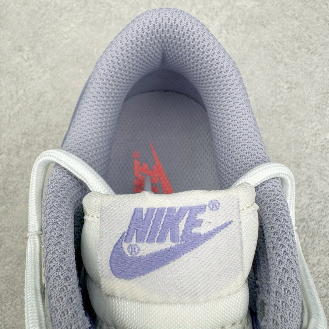 图片[15]-＃YC纯原福利 NK Dunk Low 解构 魅紫韵味 薰衣草白紫 DD1503-500 定制系列天花板 无原鞋不开发 全系列得物原鞋一比一校对开发 配色持续更新中 终端对接 优势输出 全套原厂楦头原纸板数据档案倾力打造 原汁原味莞产 极致还原 圈内最强针车工艺 高端零售指定版 广东原厂配套原盒原标 鞋盒分三个尺码段 原厂冲刀 超高清洁度 全鞋零毛边皮料切割 采用原厂百宏鞋带以及原厂百宏织唛舌标 内标可供原厂几率过验 进口原装条纹中底布 四线拉帮白色点胶 原厂拉帮手法遵循公司 原厂电绣 极致还原 尺码：35.5 36 36.5 37.5 38 38.5 39 40-选品中心