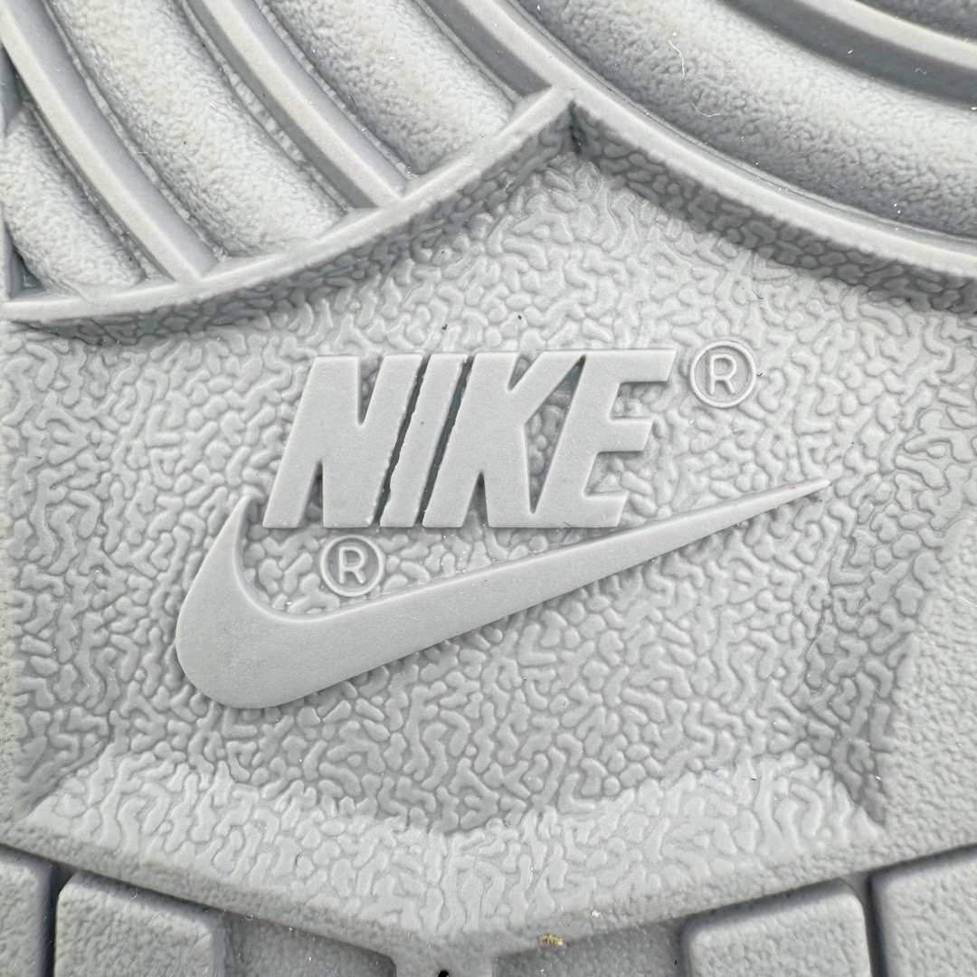 图片[16]-＃YC纯原福利 NK Dunk Low 解构 魅紫韵味 薰衣草白紫 DD1503-500 定制系列天花板 无原鞋不开发 全系列得物原鞋一比一校对开发 配色持续更新中 终端对接 优势输出 全套原厂楦头原纸板数据档案倾力打造 原汁原味莞产 极致还原 圈内最强针车工艺 高端零售指定版 广东原厂配套原盒原标 鞋盒分三个尺码段 原厂冲刀 超高清洁度 全鞋零毛边皮料切割 采用原厂百宏鞋带以及原厂百宏织唛舌标 内标可供原厂几率过验 进口原装条纹中底布 四线拉帮白色点胶 原厂拉帮手法遵循公司 原厂电绣 极致还原 尺码：35.5 36 36.5 37.5 38 38.5 39 40-选品中心