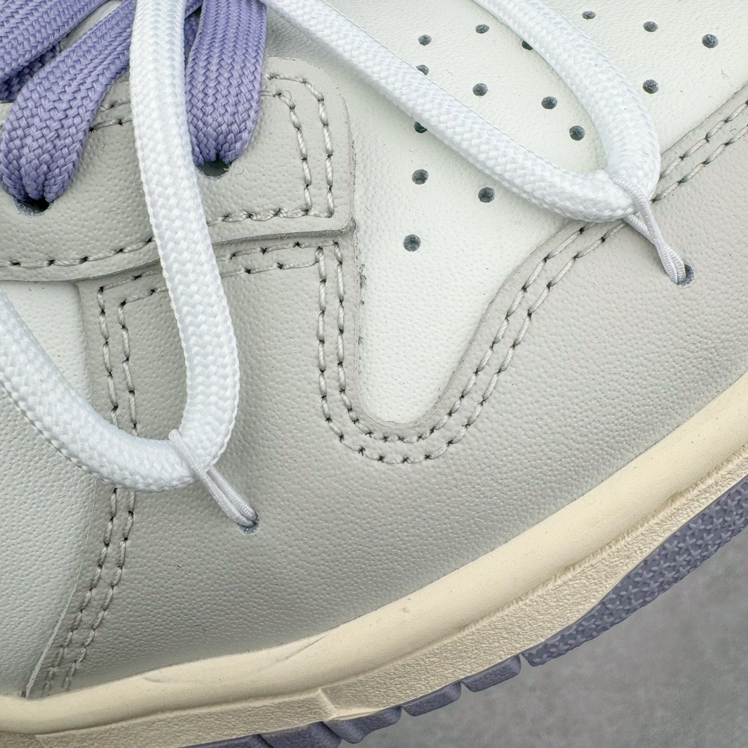 图片[11]-＃YC纯原福利 NK Dunk Low 解构 魅紫韵味 薰衣草白紫 DD1503-500 定制系列天花板 无原鞋不开发 全系列得物原鞋一比一校对开发 配色持续更新中 终端对接 优势输出 全套原厂楦头原纸板数据档案倾力打造 原汁原味莞产 极致还原 圈内最强针车工艺 高端零售指定版 广东原厂配套原盒原标 鞋盒分三个尺码段 原厂冲刀 超高清洁度 全鞋零毛边皮料切割 采用原厂百宏鞋带以及原厂百宏织唛舌标 内标可供原厂几率过验 进口原装条纹中底布 四线拉帮白色点胶 原厂拉帮手法遵循公司 原厂电绣 极致还原 尺码：35.5 36 36.5 37.5 38 38.5 39 40-选品中心