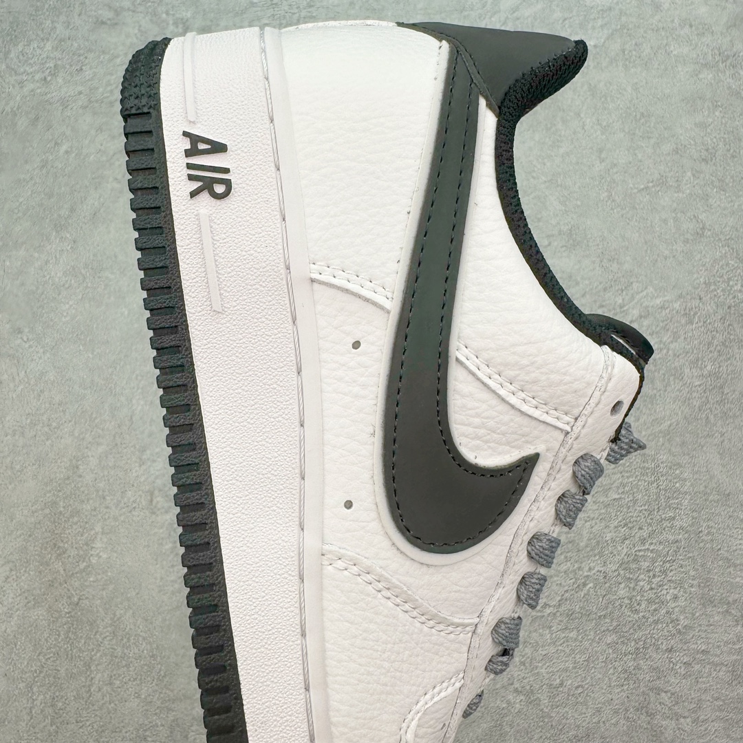 图片[6]-💰180 NK Air Force 1´07 Low 空军一号低帮百搭休闲运动板鞋 LS0216-026 柔软、弹性十足的缓震性能和出色的中底设计 横跨复古与现代的外型结合 造就出风靡全球 三十多年的Force 1 直到今天还深受青睐 SIZE：36 36.5 37.5 38 38.5 39 40 40.5 41 42 42.5 43 44 44.5 45 编码：Mby2936050-运动鞋