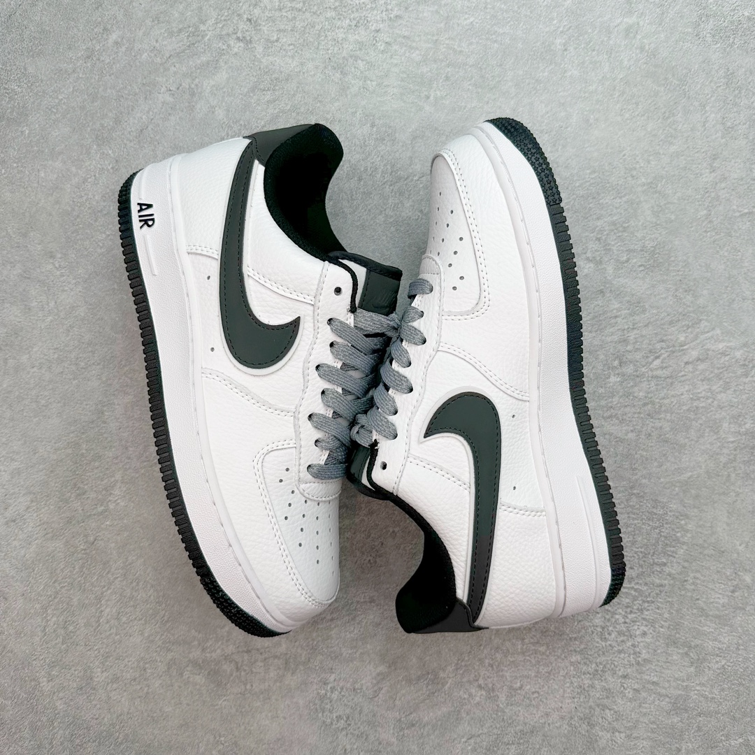 图片[3]-💰180 NK Air Force 1´07 Low 空军一号低帮百搭休闲运动板鞋 LS0216-026 柔软、弹性十足的缓震性能和出色的中底设计 横跨复古与现代的外型结合 造就出风靡全球 三十多年的Force 1 直到今天还深受青睐 SIZE：36 36.5 37.5 38 38.5 39 40 40.5 41 42 42.5 43 44 44.5 45 编码：Mby2936050-运动鞋