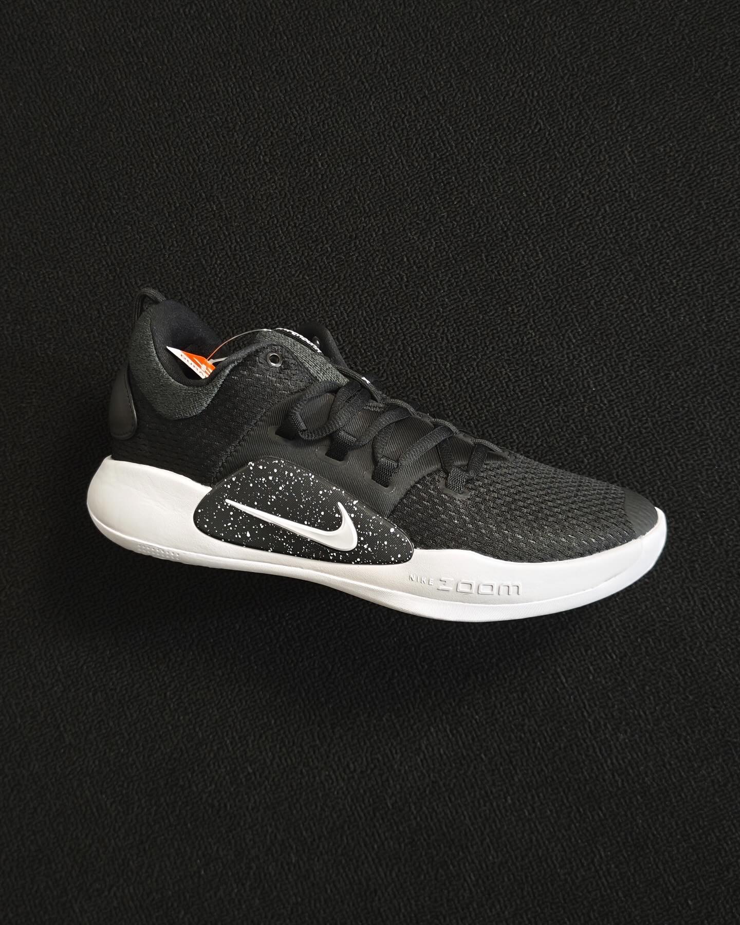 图片[4]-💰160 ＃纯原福利‼NK Hyperdunk X low TB HD2018 实战篮球鞋 实战神鞋 绝迹单品 圈内高端零售大神实体冲Z唯一指定的渠道版本 非PT本地产物 品控细节要求做到极致完美 材料细节质感百分百区别市面任意代号纯原版本 不惧任何对比 市场独一档的产物 实体冲Z标准严格把控 每一处细节分毫不差 原汁原味公司货的味道 Size：39 40 40.5 41 42 42.5 43 44 44.5 45r编码：by2936030-运动鞋