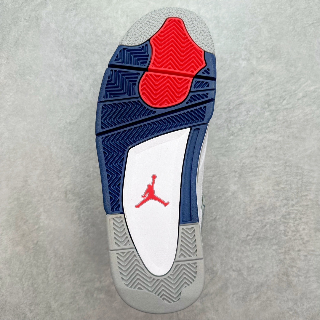 图片[9]-💰150 ＃福利特价‼Air Jordan AJ4 Retro 大厂出品 原纸板楦头开发 定制优质皮料 完美鞋型匹配公司货 正确TPU鞋舌锁扣 最新原厂底模 大底卡色咬花完美 鞋柜必备鞋款 终端现货供应 尺码：36 36.5 37.5 38 38.5 39 40 40.5 41 42 42.5 43 44 44.5 45 编码：Kby2936020-运动鞋