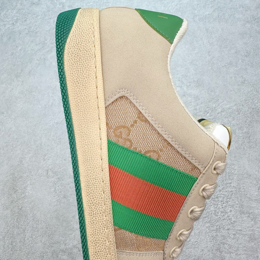 图片[6]-💰180 ＃福利特价‼Gucci Screener sneaker 古驰双G小脏鞋系列复古怀旧校园风低帮板鞋 全套原楦原纸版原鞋开模0纯手工水洗做旧处理 侧面条纹饰带 原厂定制 原厂数据电绣 清晰立体 全鞋电脑针车 紧密相连 针距密度一致 环保乳胶注塑鞋垫 厚度脚感还原原版 皮面裁剪部位 统一油边封口工艺 右脚鞋侧嵌入NFC防伪芯片装置＋鞋盒标二唯码扫描 秒进官网 专柜全套包装 防尘袋 说明书 质保卡 购物袋 Size：35 36 37 38 39 40 41 42 43 44 45 编码：Bby2936050-运动鞋