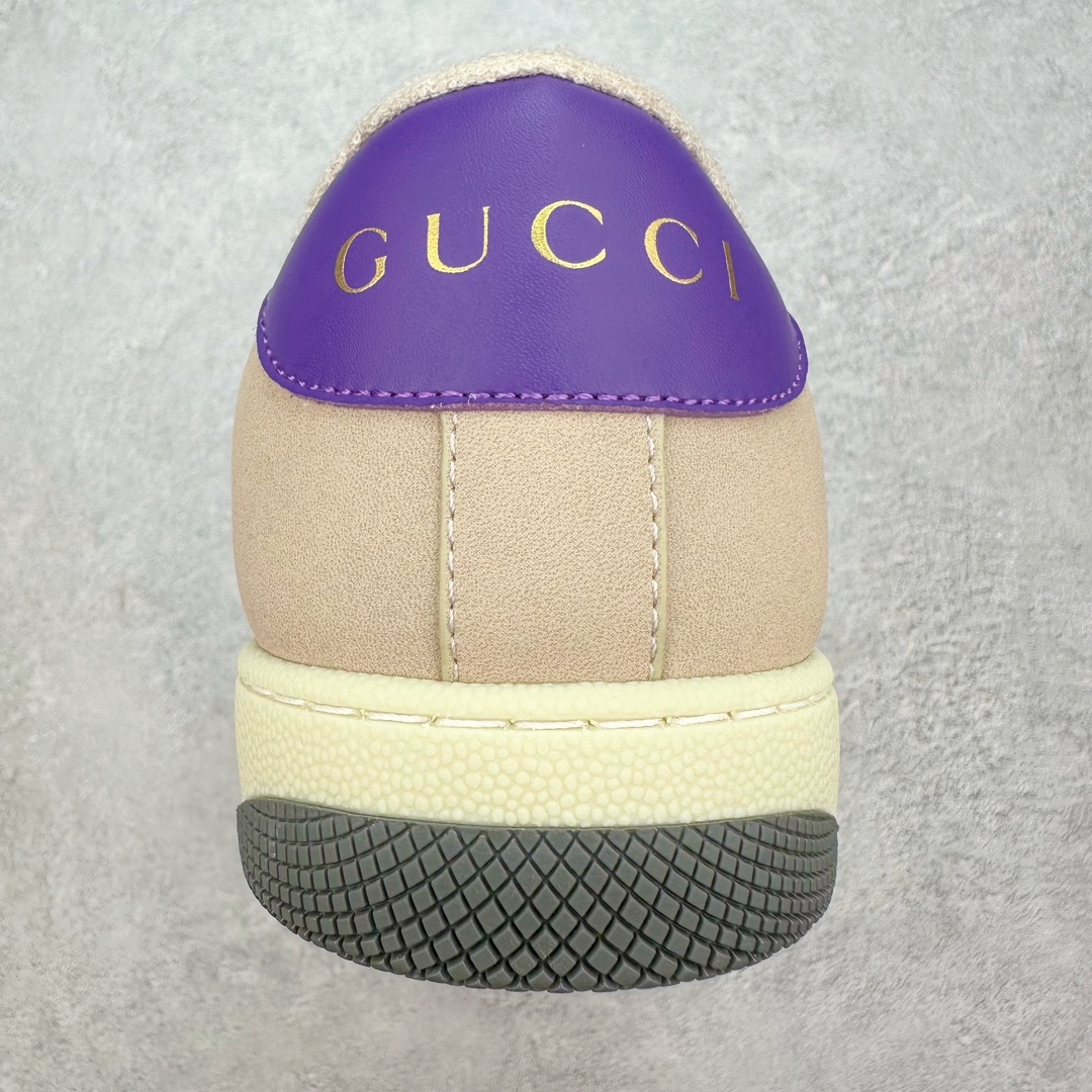 图片[8]-💰180 ＃福利特价‼Gucci Screener sneaker 古驰双G小脏鞋系列复古怀旧校园风低帮板鞋 全套原楦原纸版原鞋开模0纯手工水洗做旧处理 侧面条纹饰带 原厂定制 原厂数据电绣 清晰立体 全鞋电脑针车 紧密相连 针距密度一致 环保乳胶注塑鞋垫 厚度脚感还原原版 皮面裁剪部位 统一油边封口工艺 右脚鞋侧嵌入NFC防伪芯片装置＋鞋盒标二唯码扫描 秒进官网 专柜全套包装 防尘袋 说明书 质保卡 购物袋 Size：35 36 37 38 39 40 41 42 43 44 45 编码：Bby2936050-运动鞋