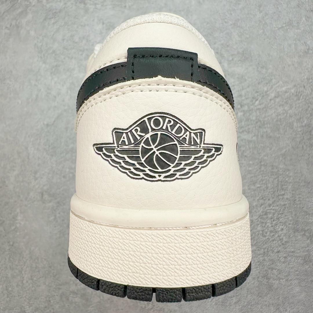 图片[8]-💰250 Air Jordan AJ1 Low 低帮系列定制配色 LJ6688-003 原厂内置气垫魔块 A模大底 头层小牛皮 鞋舌AJ原厂专用牛津布+AJ专用反口珍珠布+原厂无杂质高弹内里海棉+特殊封边弹力鞋带 SIZE：36 36.5 37.5 38 38.5 39 40 40.5 41 42 42.5 43 44 44.5 45 46 编码：Dby3936020-运动鞋