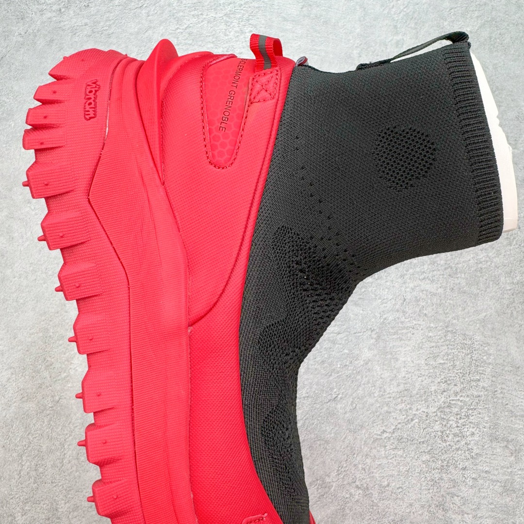图片[6]-Moncler Trailgrip Gore-Tex 蒙口越野旅行系列高帮袜子鞋厚底轻量户外登山运动 H209A4M00100M2058999 盟可睐MONCLER TRAILGRIP鞋履新季系列 前卫设计碰撞实用科技，轻盈面料无惧炎热夏季，Trailgrip运动鞋作为盟可睐Moncler的秋冬新作横空出世，融蕴品牌山地基因，运用科技前沿技术，征服野外复杂地形。醒目的胎纹设计搭配弧形橡胶鞋头，确保经久耐穿，为山野探险与都市畅游提供高效防护。Trailgrip 2023春夏系列将在既有的实用性基础之上，推出全新配色，并采用更轻材质。尺码：36-46-选品中心