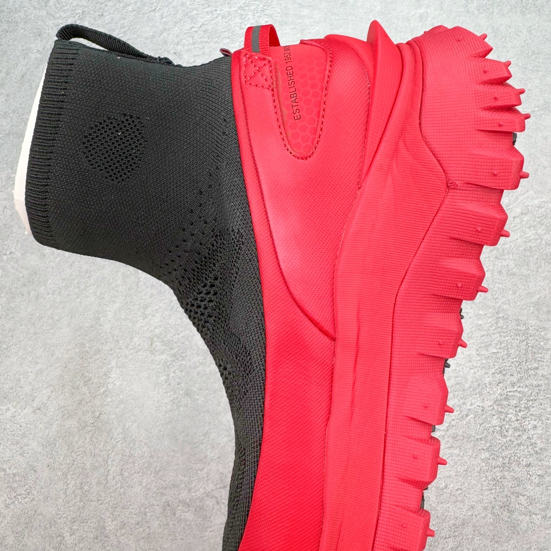 图片[7]-Moncler Trailgrip Gore-Tex 蒙口越野旅行系列高帮袜子鞋厚底轻量户外登山运动 H209A4M00100M2058999 盟可睐MONCLER TRAILGRIP鞋履新季系列 前卫设计碰撞实用科技，轻盈面料无惧炎热夏季，Trailgrip运动鞋作为盟可睐Moncler的秋冬新作横空出世，融蕴品牌山地基因，运用科技前沿技术，征服野外复杂地形。醒目的胎纹设计搭配弧形橡胶鞋头，确保经久耐穿，为山野探险与都市畅游提供高效防护。Trailgrip 2023春夏系列将在既有的实用性基础之上，推出全新配色，并采用更轻材质。尺码：36-46-选品中心