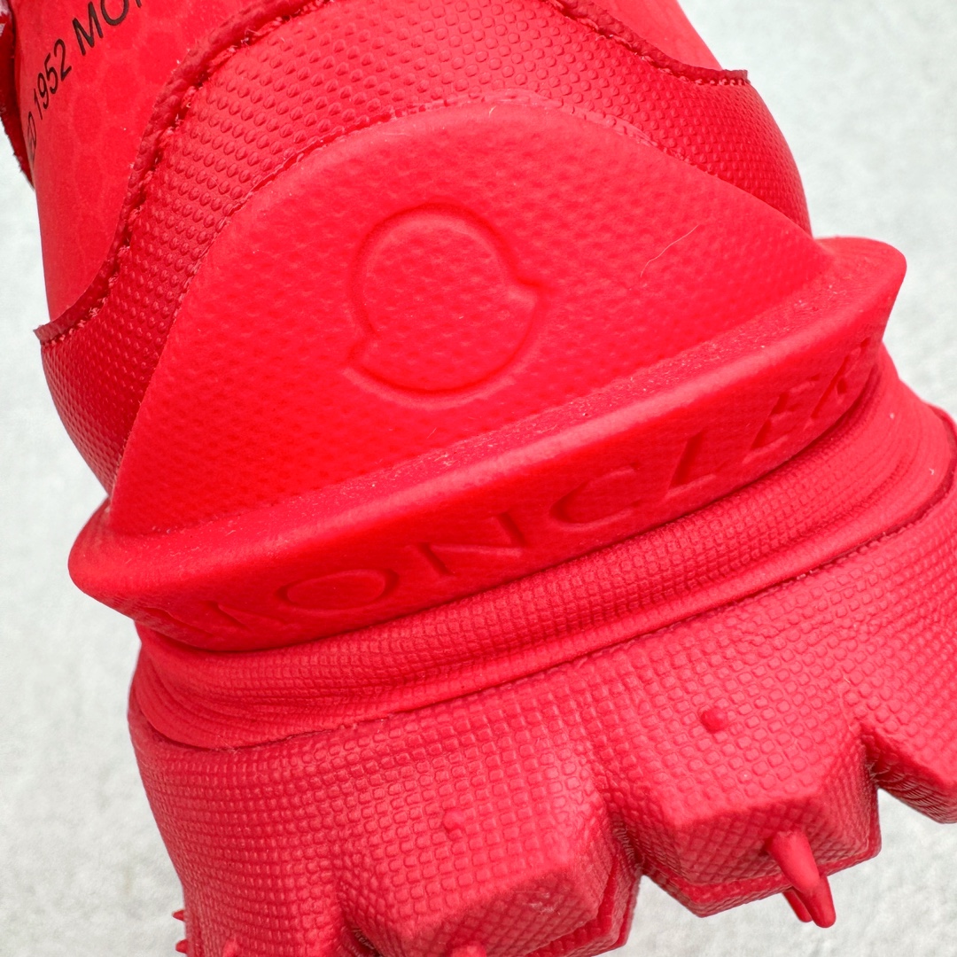 图片[11]-Moncler Trailgrip Gore-Tex 蒙口越野旅行系列高帮袜子鞋厚底轻量户外登山运动 H209A4M00100M2058999 盟可睐MONCLER TRAILGRIP鞋履新季系列 前卫设计碰撞实用科技，轻盈面料无惧炎热夏季，Trailgrip运动鞋作为盟可睐Moncler的秋冬新作横空出世，融蕴品牌山地基因，运用科技前沿技术，征服野外复杂地形。醒目的胎纹设计搭配弧形橡胶鞋头，确保经久耐穿，为山野探险与都市畅游提供高效防护。Trailgrip 2023春夏系列将在既有的实用性基础之上，推出全新配色，并采用更轻材质。尺码：36-46-选品中心