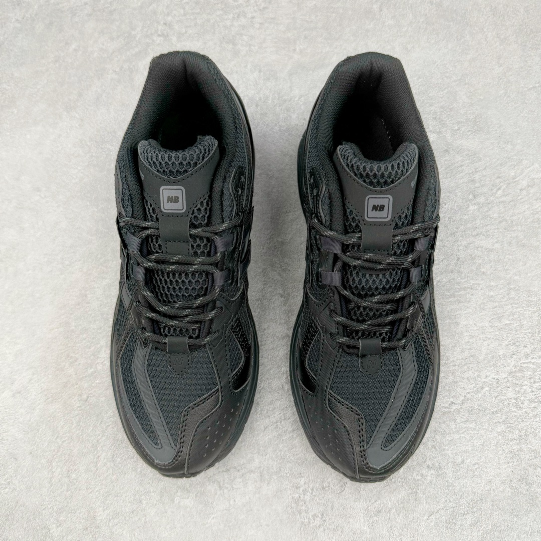 图片[2]-💰180 New Balance M1906R NB新百伦系列复古老爹风休闲运动慢跑鞋 采用轻质牛剖革拼接透气网眼衬垫织物鞋面材质 T-Beam大底提供足步弓支撑 保持步态稳定#后跟搭载外露缓震胶 鞋身整体以各种深浅不一的灰色覆盖 鞋头以淡蓝色调装饰，网眼衬垫通过不规律的色块实现做旧的美感 泛黄的鞋底更是进一步增添了复古气息 尺码：36 37 37.5 38 38.5 39.5 40 40.5 41.5 42 42.5 43 44 45 编码：Fby2936050-运动鞋