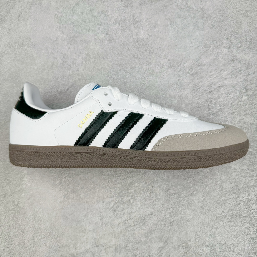 ＃VT福利特价 AD Original Samba OG 复古经典轻便板鞋 口碑大厂出品 品控大底版型不断改良更新 全套原纸板楦头开发 确保原汁原味 完美呈现DUNK版型 一比一鞋头弧度高度鞋身弧度 此版本只针对中端市场 皮料材质有所更替 其他数据细节工艺流程均保持一致 绝不口嗨 细节品控鞋型随意对比 正确烫金高频细节 原装纳米超迁皮料 独家私模橡胶大底 原盒原配 这款桑巴鞋展示了高质量的工艺 带有装饰的超锁缝制和无缝的手感 柔软、柔软的皮革造型和标志性的3条纹完成了精致的外观 正规合身鞋带 鞋面上有绒面鞋垫 橡胶鞋底 享受正畸套筒软感 自50年代首次亮相以来就一直在赢得粉丝的青睐 尺码：35.5 36 36.5 37.5 38 38.5 39 40 40.5 41 42 42.5 43 44 44.5 45 46-选品中心