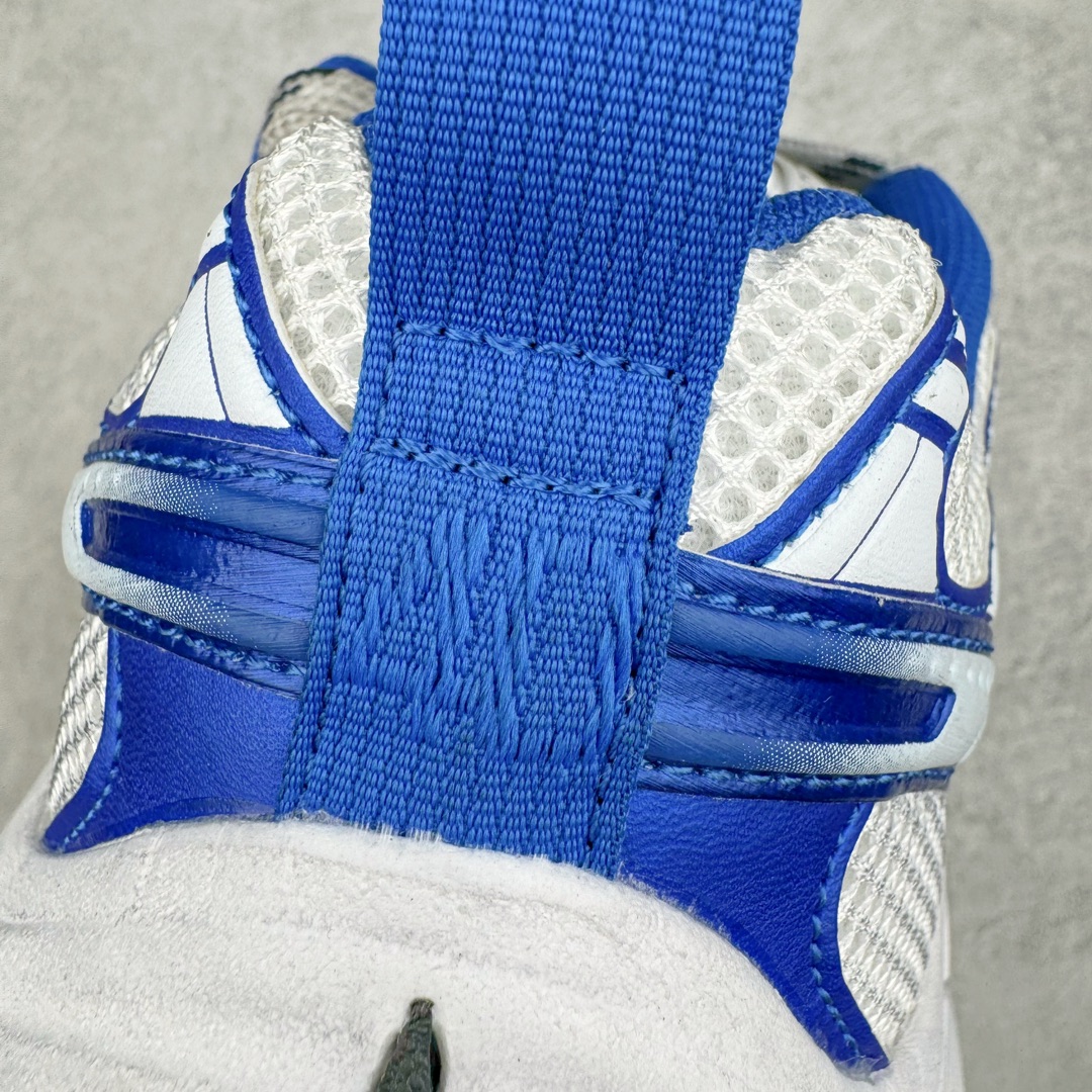 图片[11]-＃TG BALENCIAGA 10XL Sneakers 巴黎世家网布系带低帮走秀复古老爹鞋 展现品牌对于新潮事物的热情 这款鞋子拥有巨大尺寸和醒目设计 符合当下”老爹鞋”的趋势 鞋子采用银灰配色 营造出低调而不失华丽的效果 10XL的尺码使它成为市场中最显眼的存在 适合追求个性化的人群 Balenciaga始终站在时尚前沿 此次发布的产品再次体现了他们的创新能力 尺码：35 36 37 38 39 40 41 42 43 44 45 46-选品中心