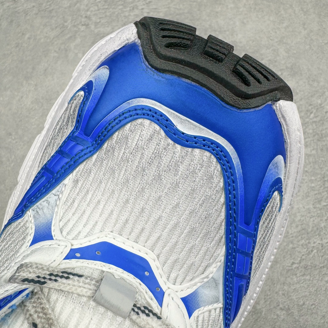 图片[12]-＃TG BALENCIAGA 10XL Sneakers 巴黎世家网布系带低帮走秀复古老爹鞋 展现品牌对于新潮事物的热情 这款鞋子拥有巨大尺寸和醒目设计 符合当下”老爹鞋”的趋势 鞋子采用银灰配色 营造出低调而不失华丽的效果 10XL的尺码使它成为市场中最显眼的存在 适合追求个性化的人群 Balenciaga始终站在时尚前沿 此次发布的产品再次体现了他们的创新能力 尺码：35 36 37 38 39 40 41 42 43 44 45 46-选品中心