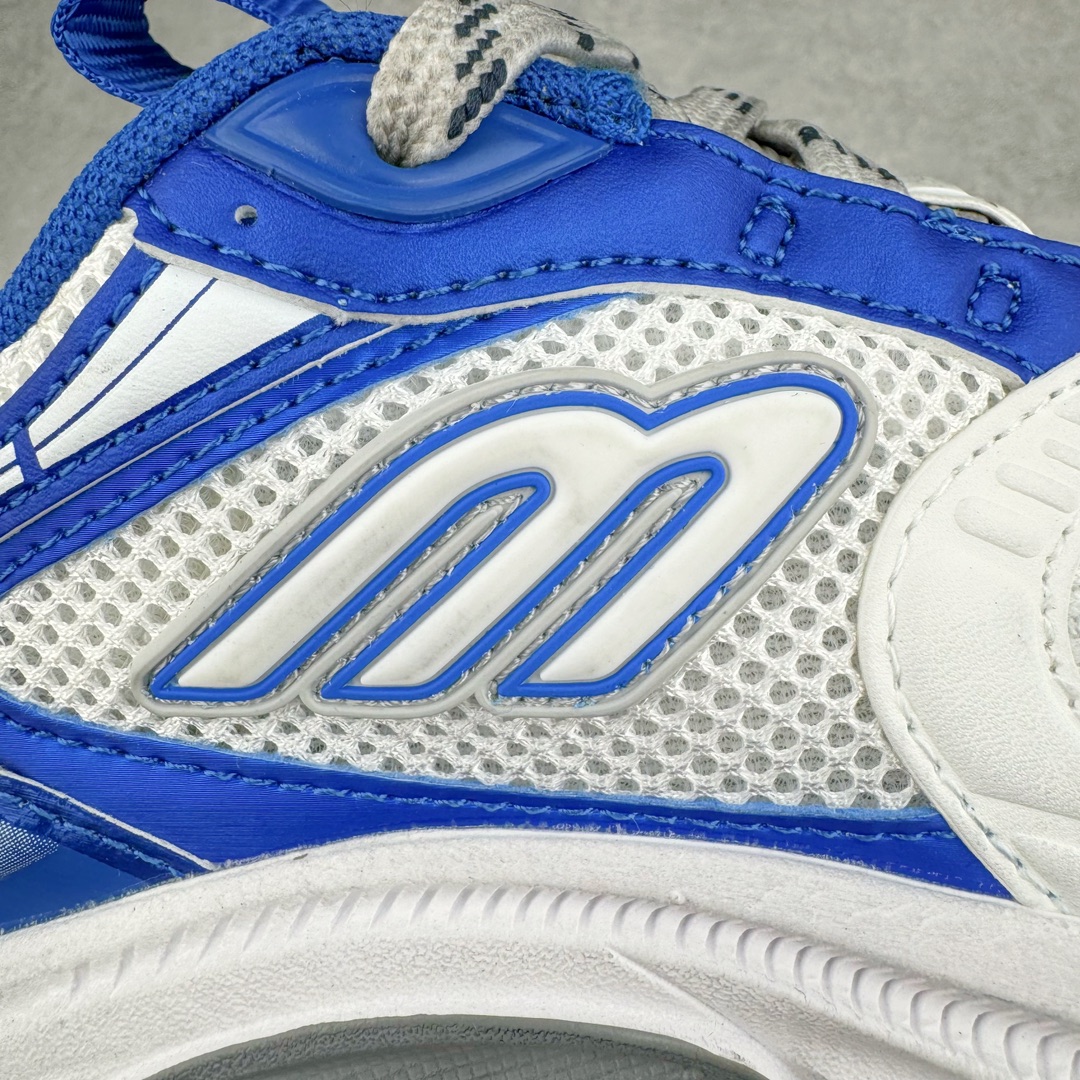 图片[13]-＃TG BALENCIAGA 10XL Sneakers 巴黎世家网布系带低帮走秀复古老爹鞋 展现品牌对于新潮事物的热情 这款鞋子拥有巨大尺寸和醒目设计 符合当下”老爹鞋”的趋势 鞋子采用银灰配色 营造出低调而不失华丽的效果 10XL的尺码使它成为市场中最显眼的存在 适合追求个性化的人群 Balenciaga始终站在时尚前沿 此次发布的产品再次体现了他们的创新能力 尺码：35 36 37 38 39 40 41 42 43 44 45 46-选品中心