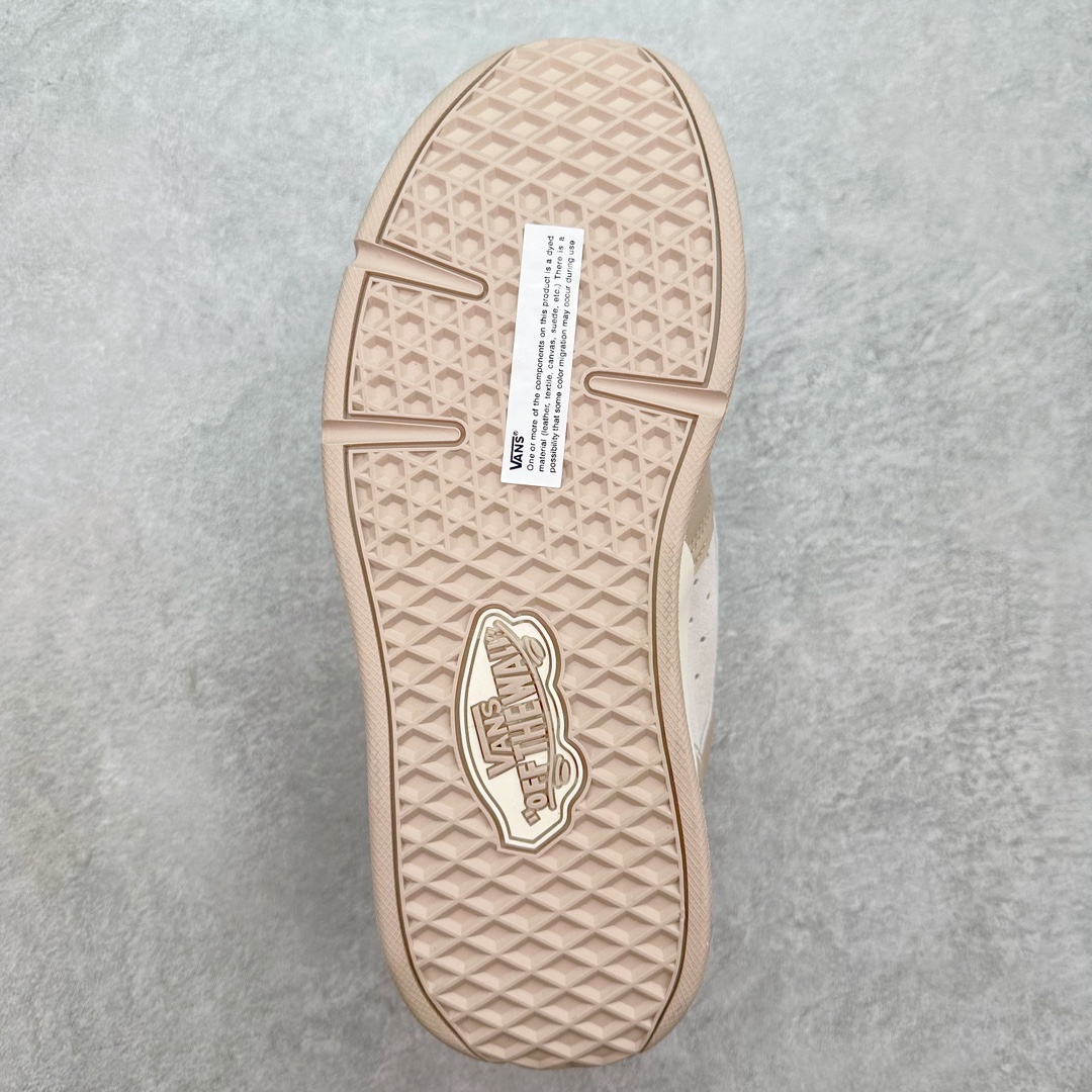 图片[9]-Vans Rowley XLT 系列 范斯官方 减震耐磨复古滑板鞋 Vans 不断坚持延续滑板文化。本次系列以 Rowley XLT 为设计载体，深挖复古元素，推出 Vans Rowley XLT 系列，向滑板文化的致敬。鞋款在设计上，融合了品牌的标志性风格和滑板属性，在为滑板爱好者提供了更加舒适、稳定的滑行体验的同时，也呈现出独特的风格。 尺码：35-45（36.5 38.5 40.5 42.5）正常码-选品中心